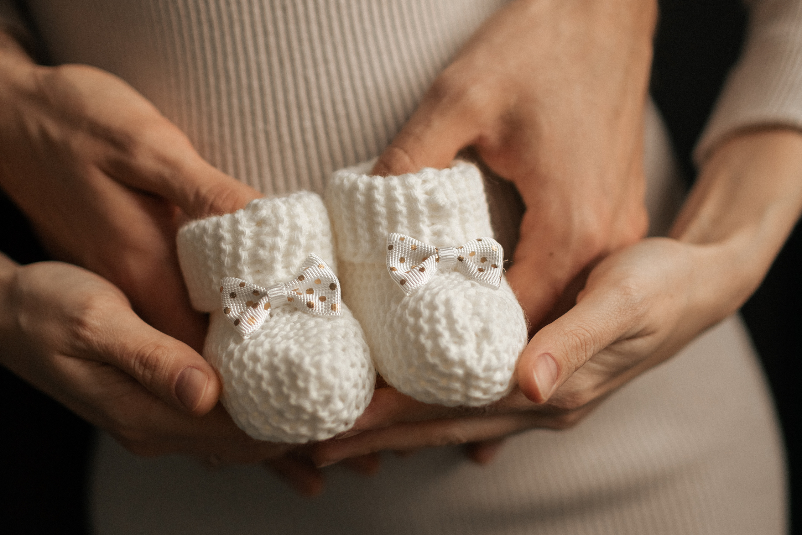 Павел и Мария в трепетном ожидании. Фотограф про любовь в городе Москва