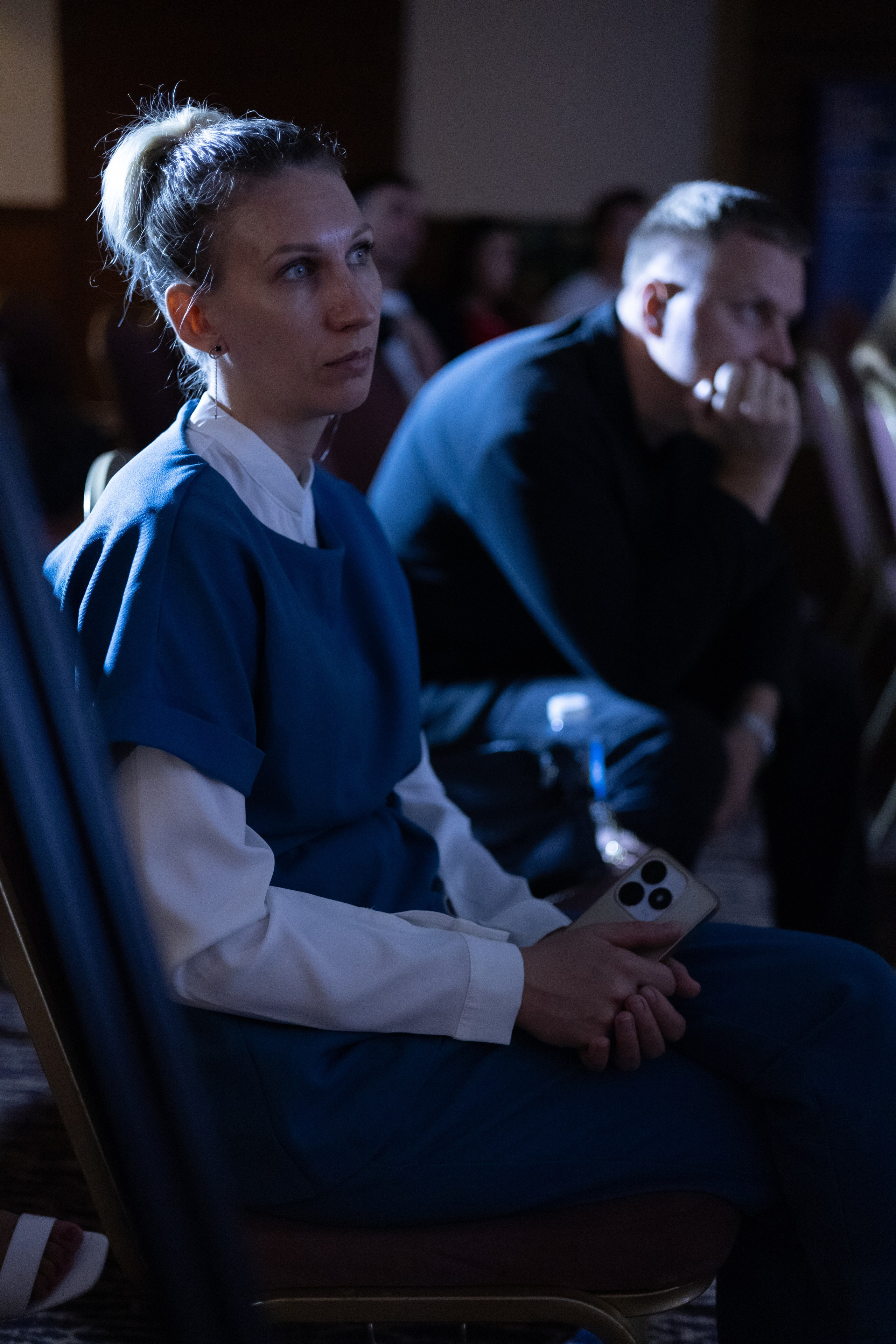 Всероссийский PR-SAMMIT. Фотограф Красноярск съемки лавстори, фотосессия в студии, портретная съемка, творческие фотосессии