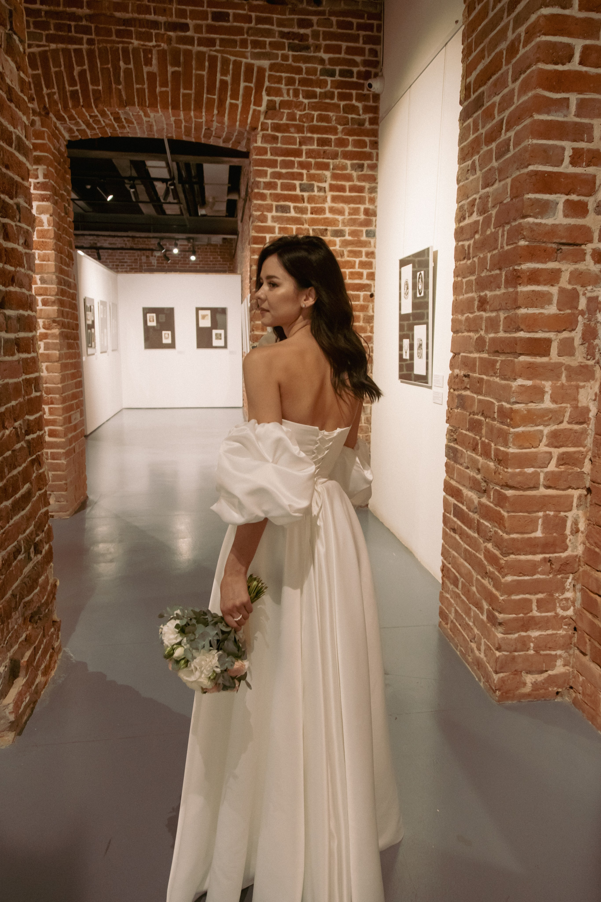 Галлерея «Главный проспект». Свадебный и семейный фотограф Екатеринбург Настя Саедгалина