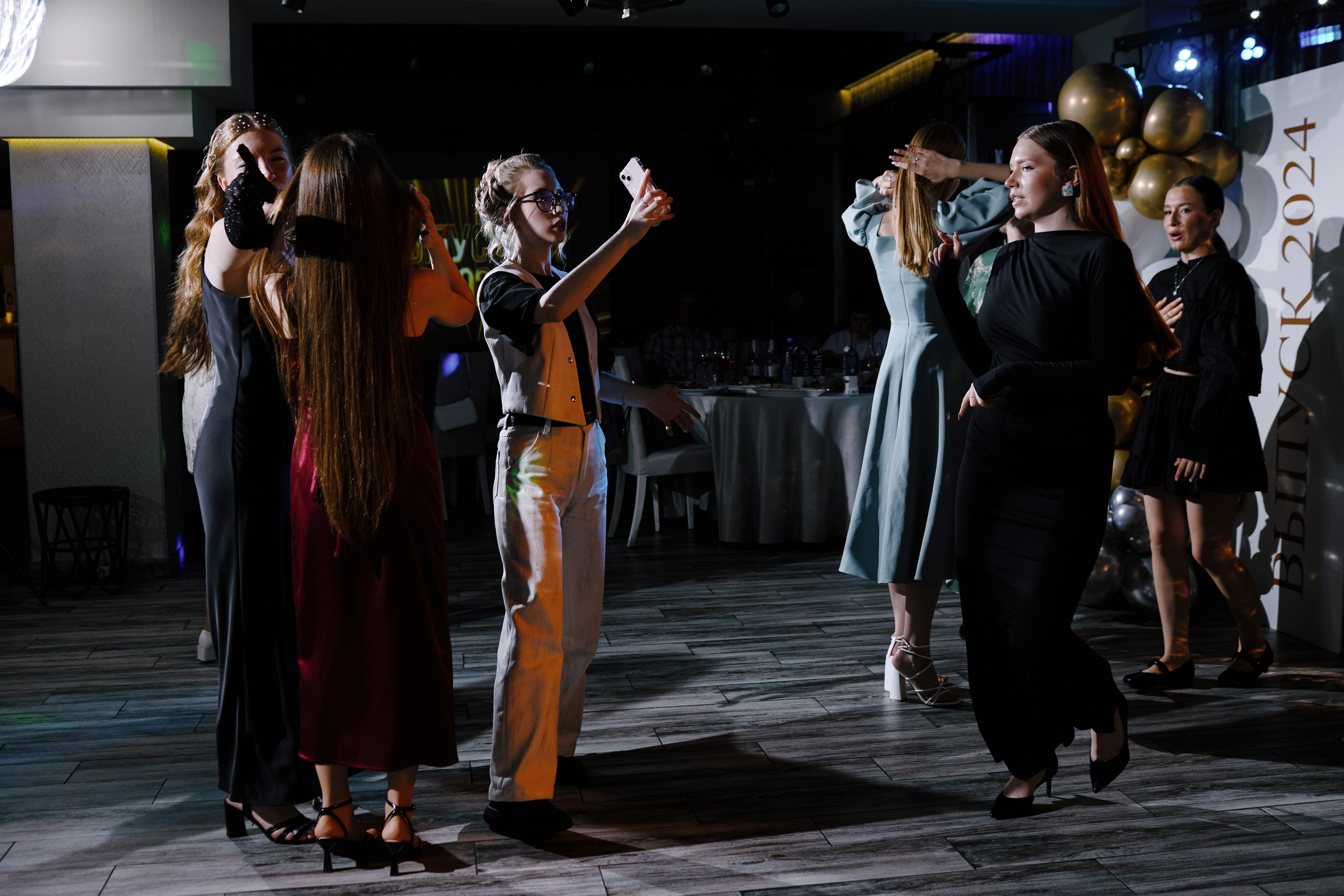 Выпускной 11кл. Портретный и свадебный фотограф в Екатеринбурге Владимир ЛузинЛузин