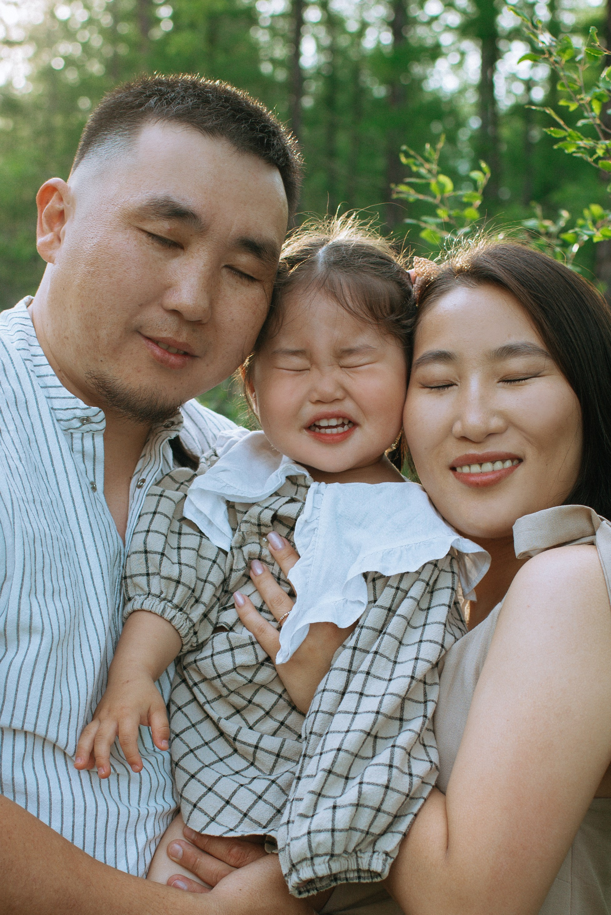 Маленькая Асель и семья. КУЛАГИНА АДЕЛЬ — ФОТОГРАФ — МИРНЫЙ — ЯКУТИЯ