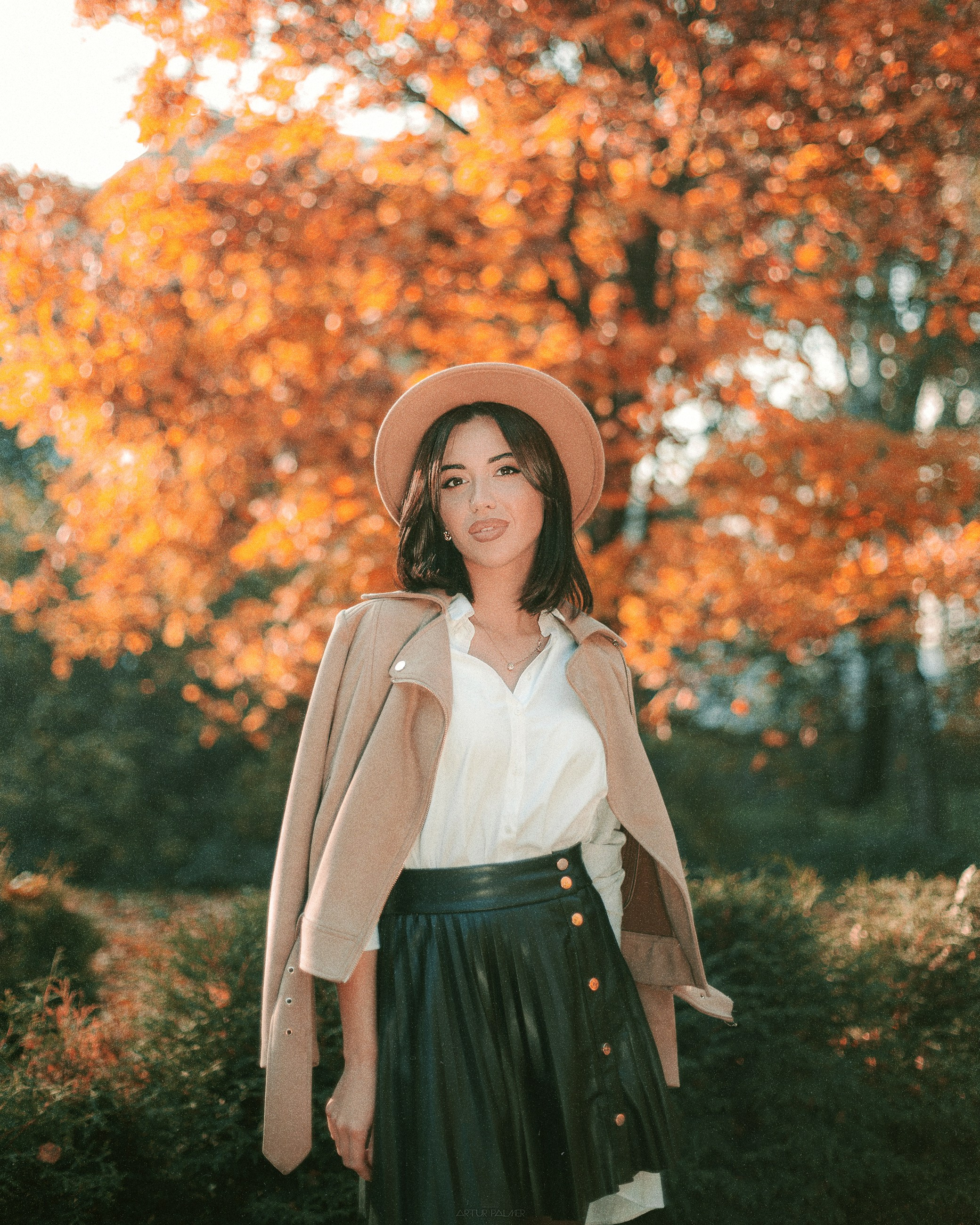 P o r t r a i t. Your photographer