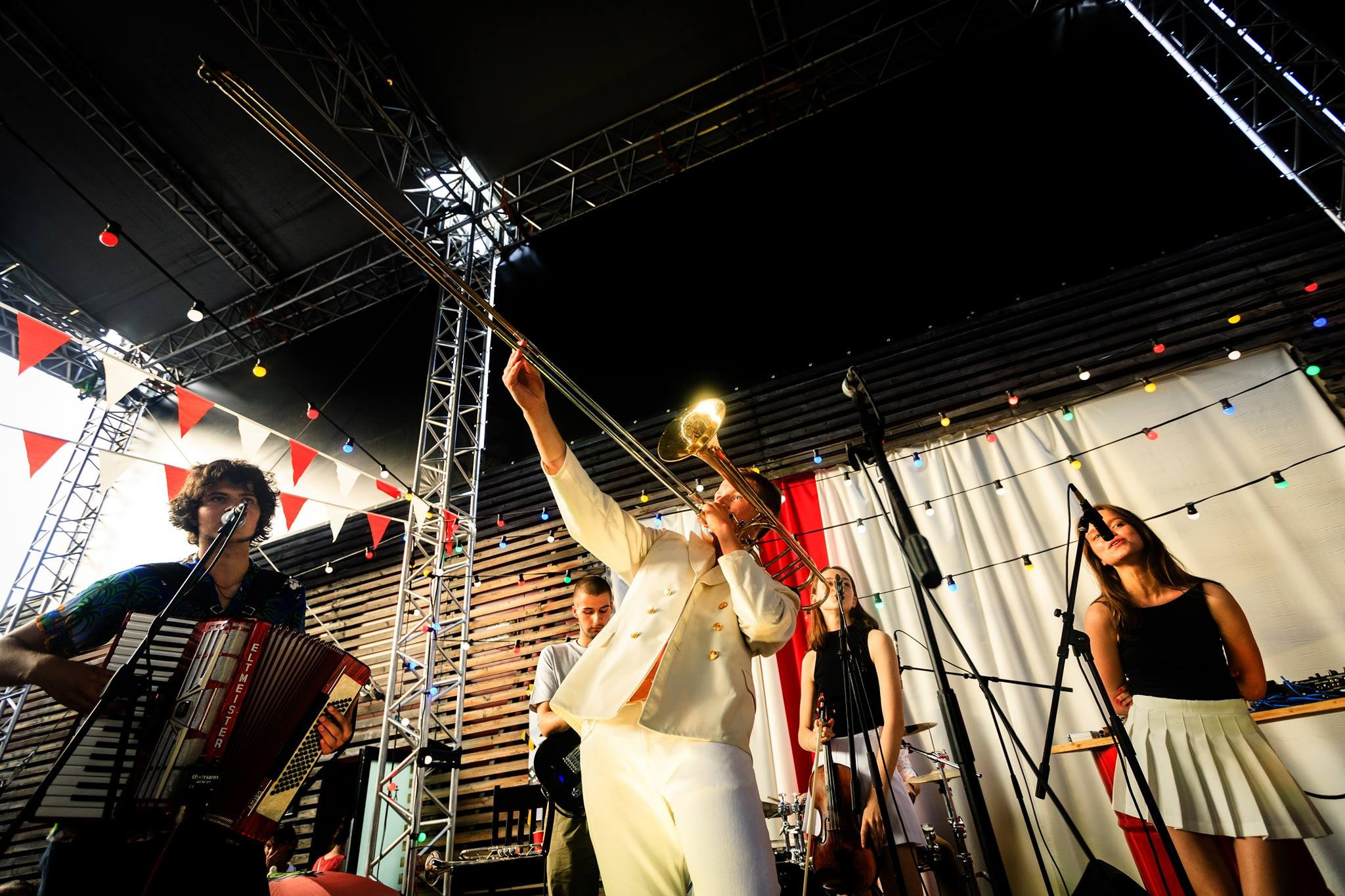 19 августа 2018 на Стрелке / фото Лена Стребкова. Фотоотчеты «Ламбада-маркета»