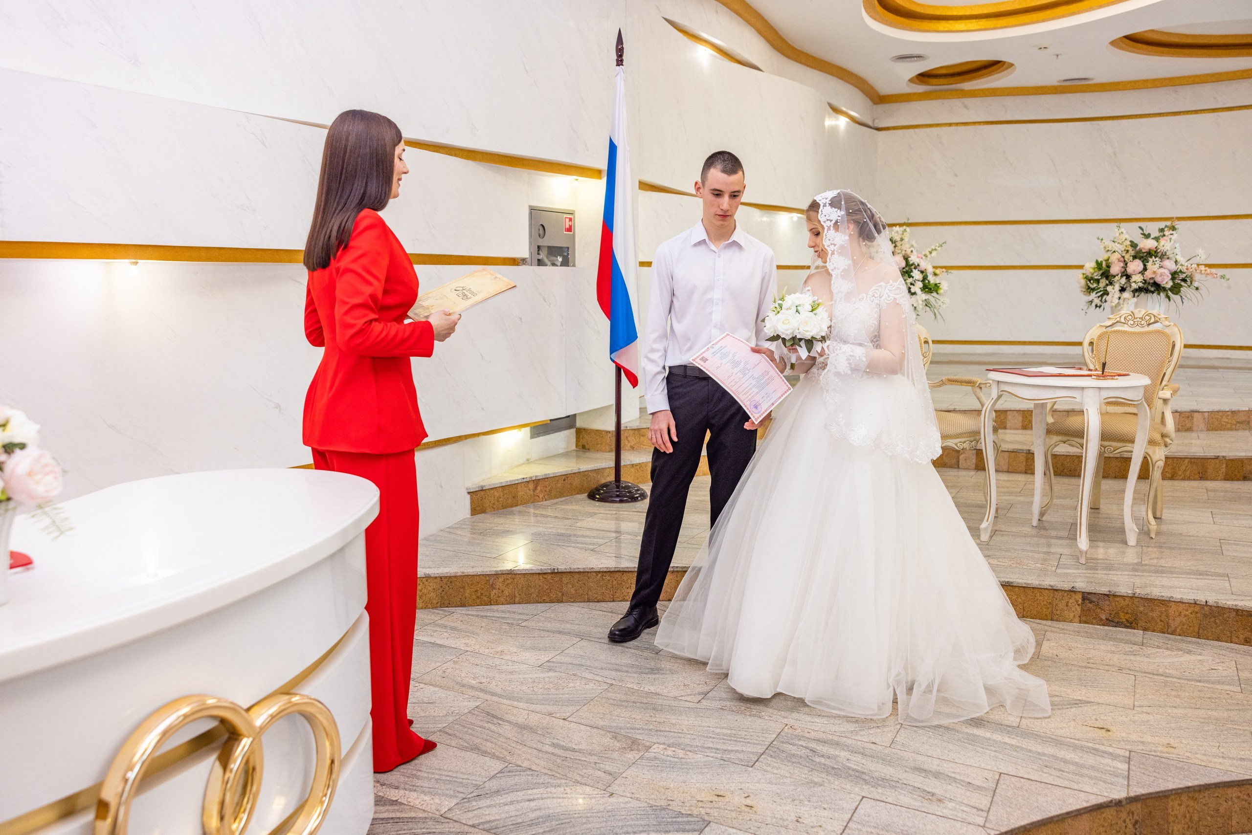 Пример одной свадьбы ЗАГС, ресторан. Фотограф в Туле Крупский АнДРей. Фотостудия «КАДР71» в Туле