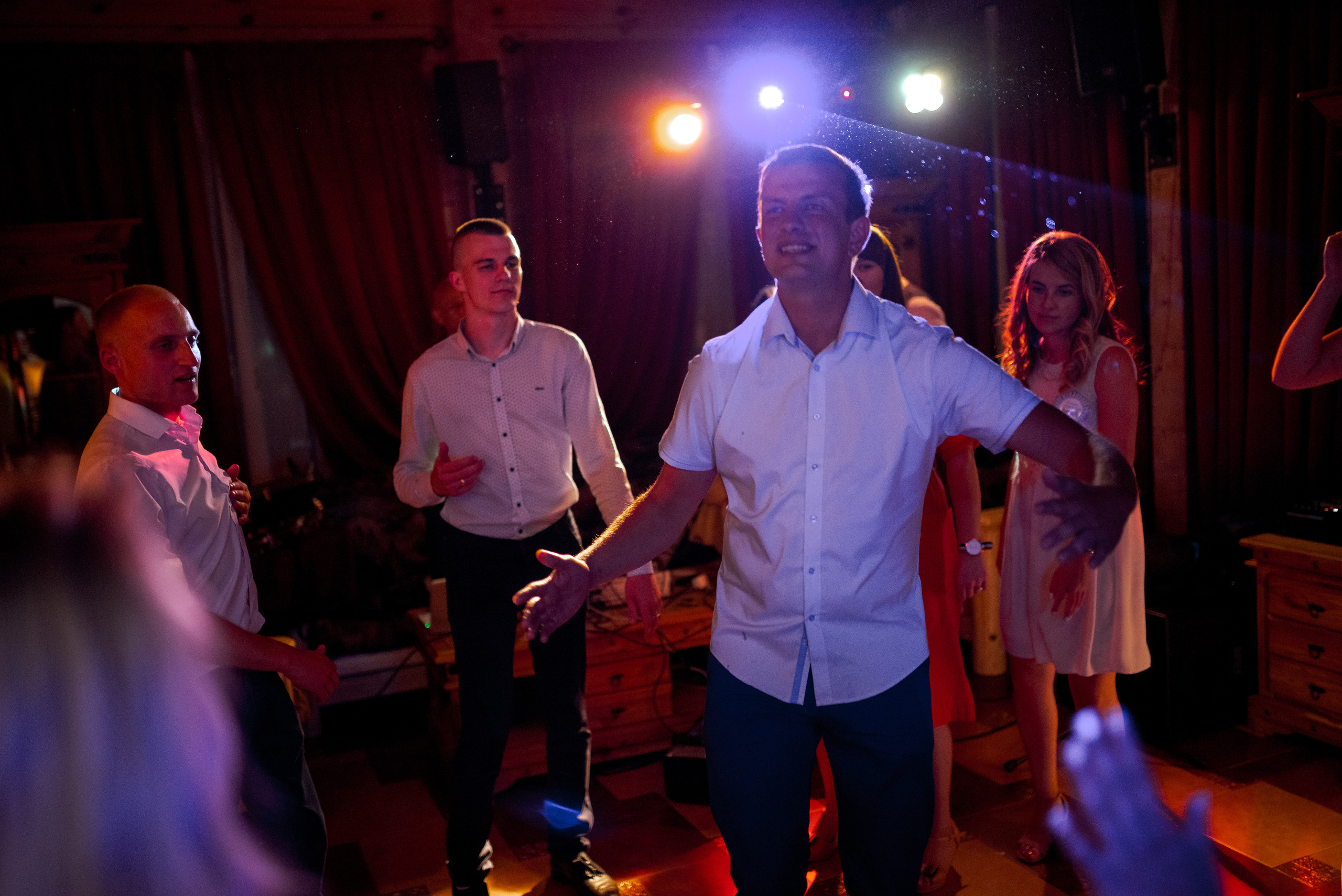 Вероника и Артем. Свадебный и семейный фотограф в Гродно Андрей Явейшис