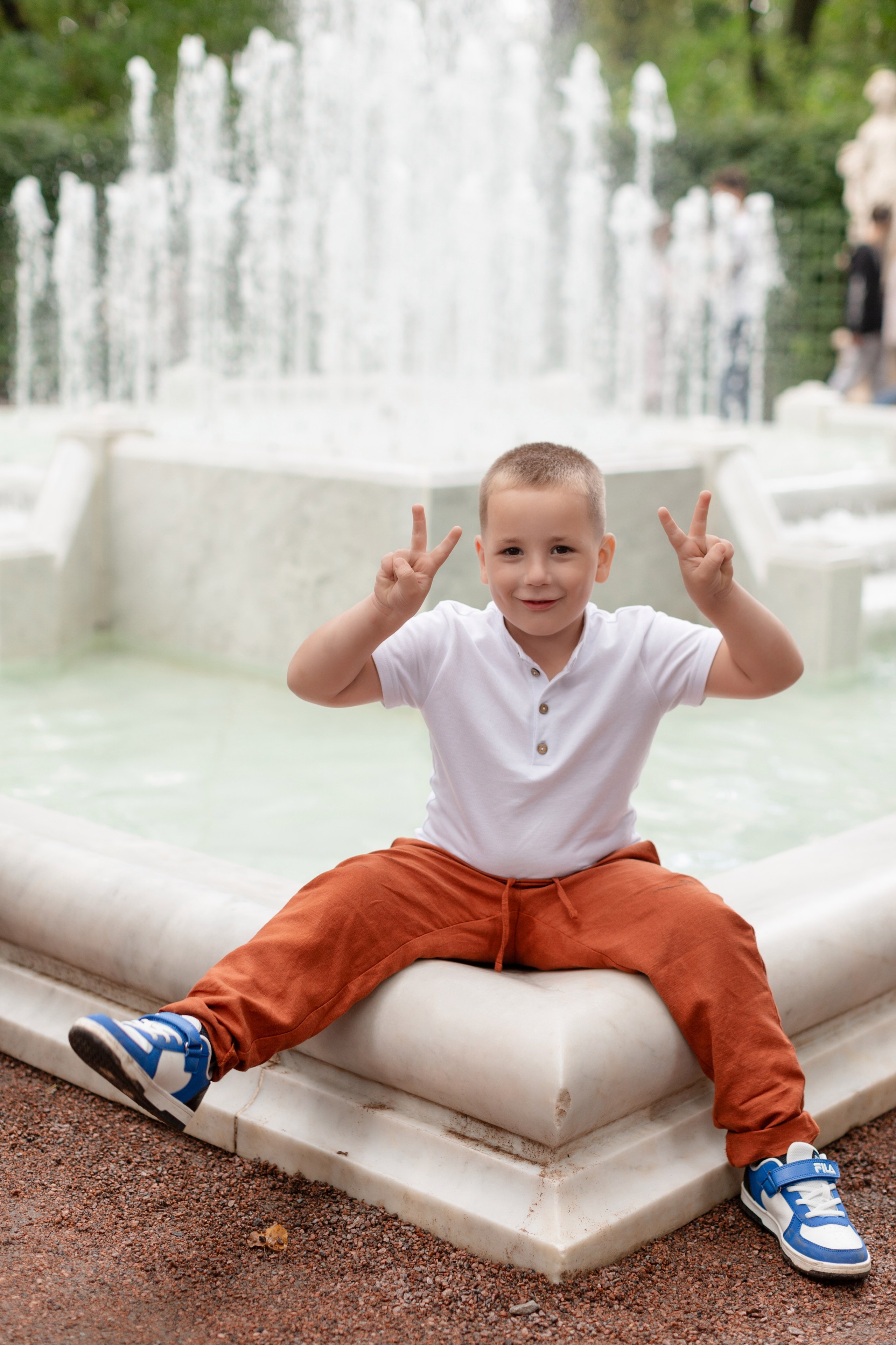 28. Фотограф Константин