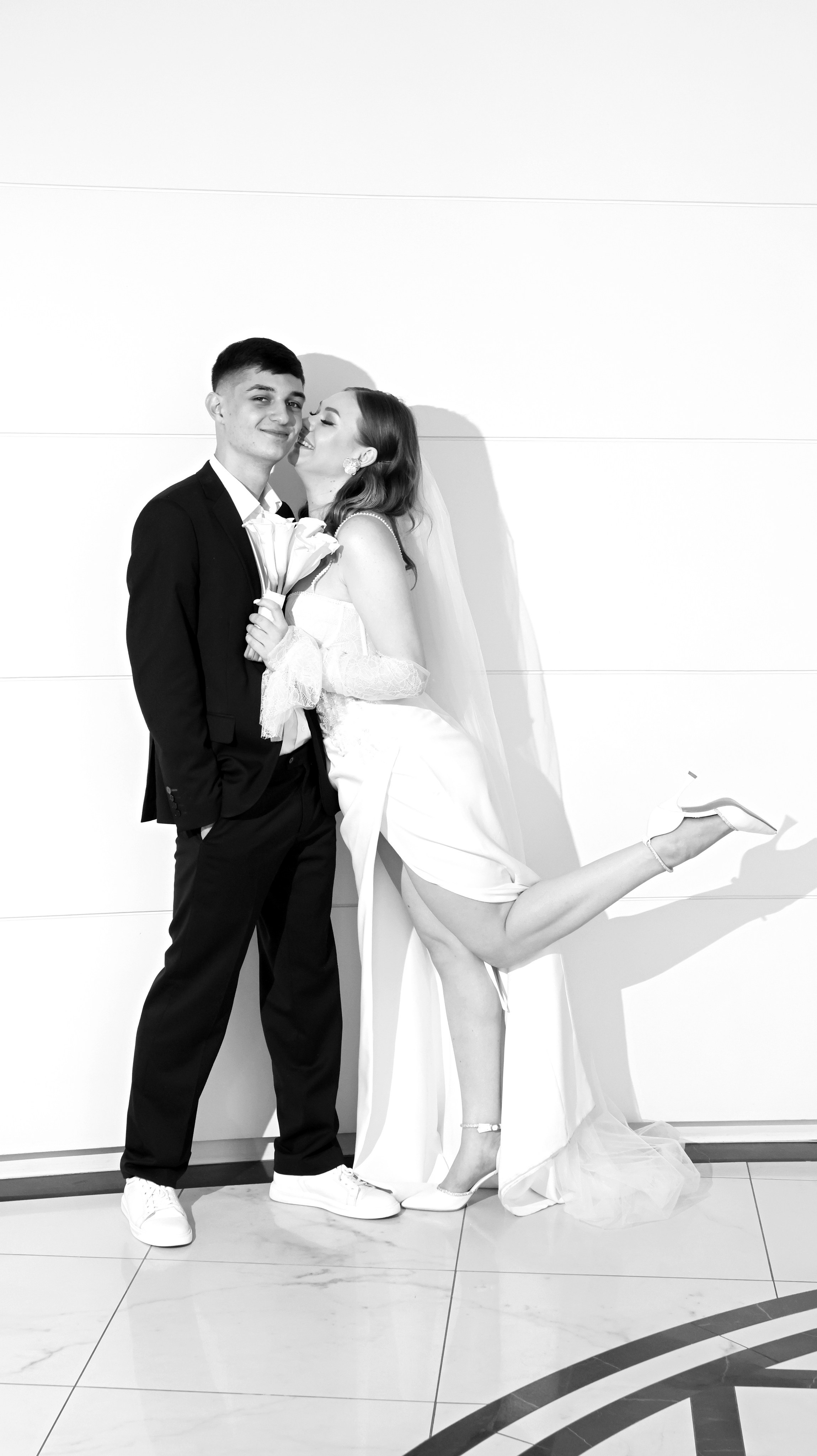 Артём & Виктория. Фотография — это жизнь, освещенная вспышкой