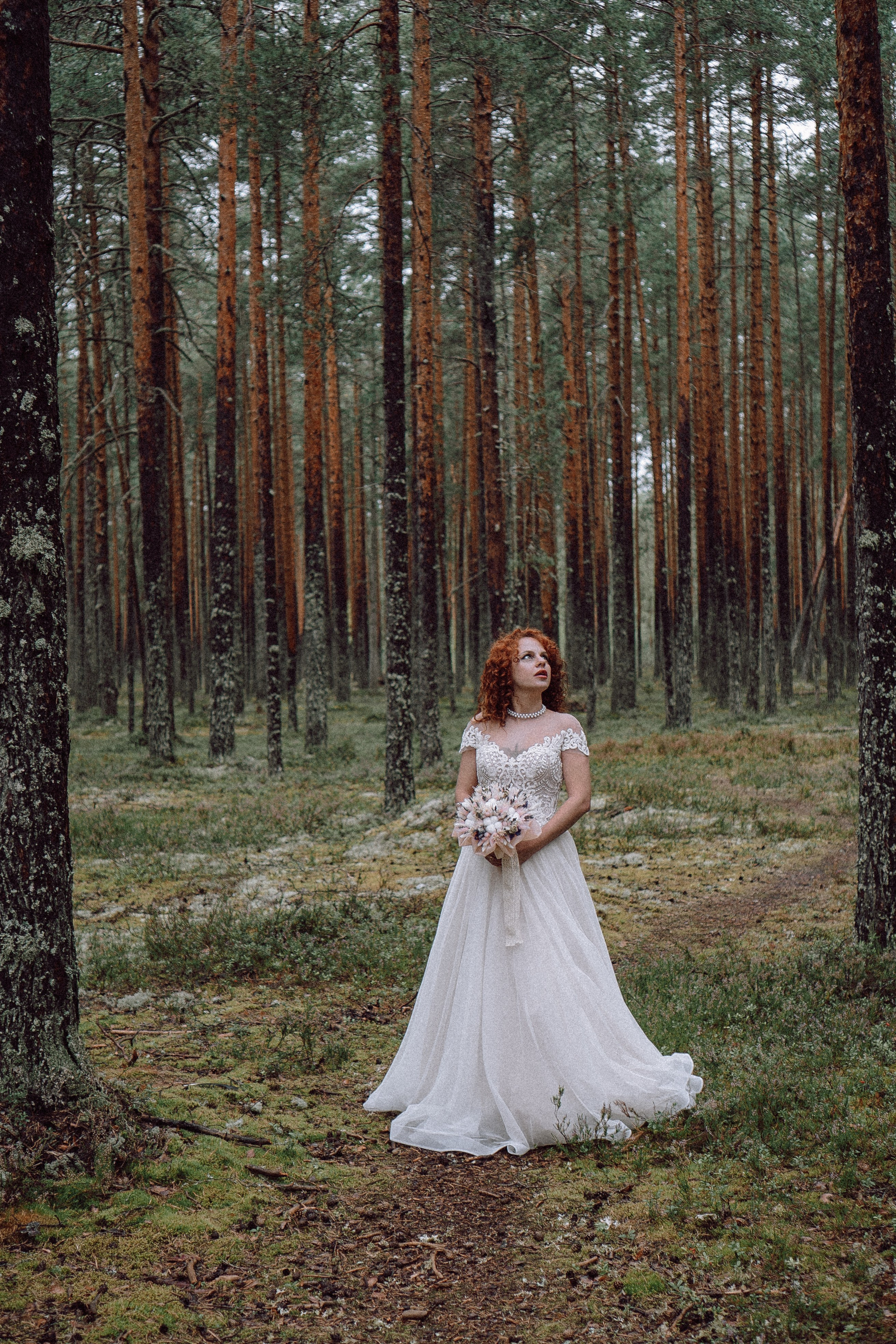 СВАДЕБНАЯ ФОТОСЕССИИЯ ПАРЫ В ГОРОДЕ ПРИОЗЕРСК В СОСНОВОМ ЛЕСУ И С ПИКАПОМ. Профессиональный фотограф, Санкт-Петербург — Виктория Богомолова