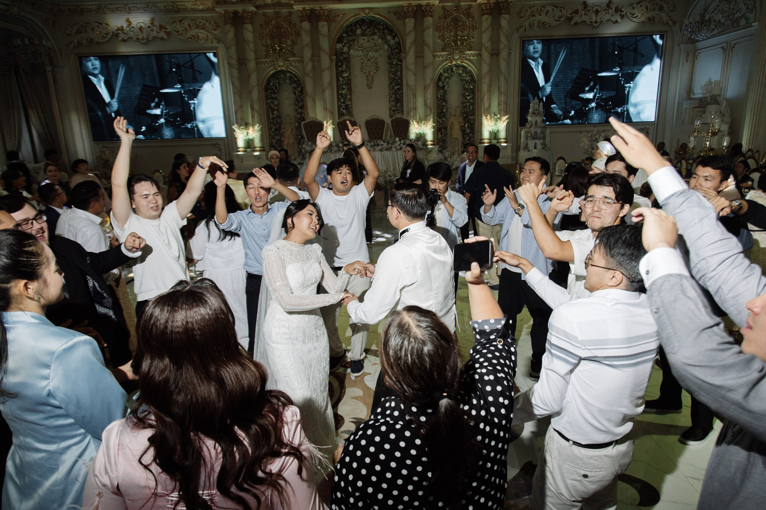 Ергалым & Марфуга. Свадебный фотограф Алматы Ниязов Руслан