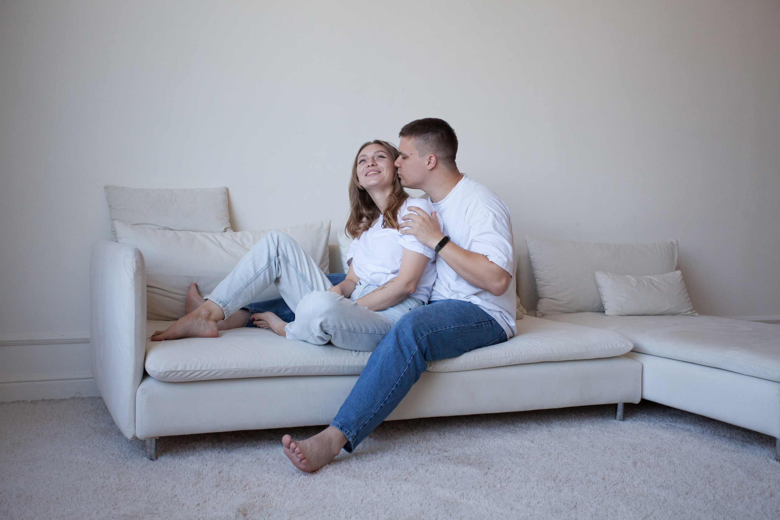 Женя и Кристина минимализм. Семейный и детский фотограф в Краснодаре Брусилова Марина