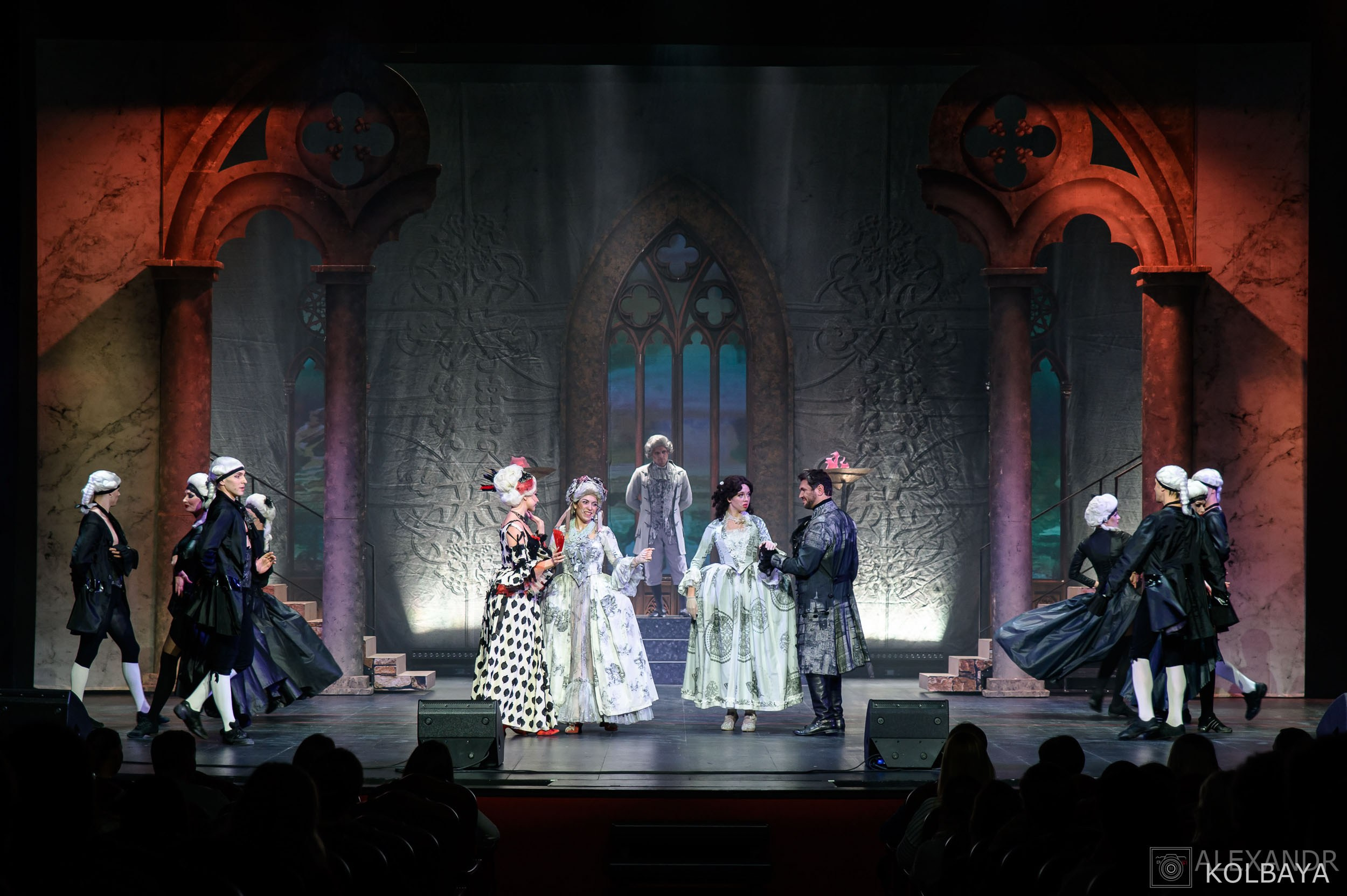 Опасные связи. Концертный и театральный репортажный фотограф в Москве Александр Колбая