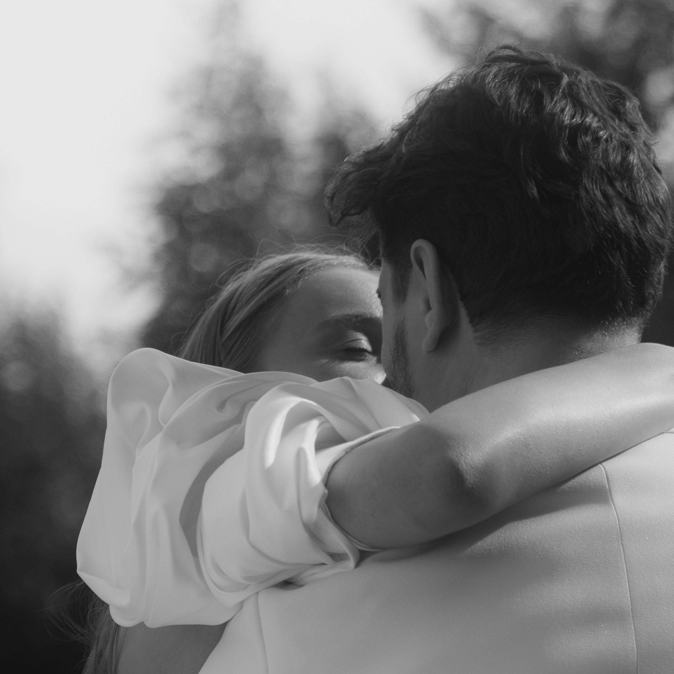 Надя и Вова, современная классика за городом, СПб. Фотограф в Москве Екатерина Черненко