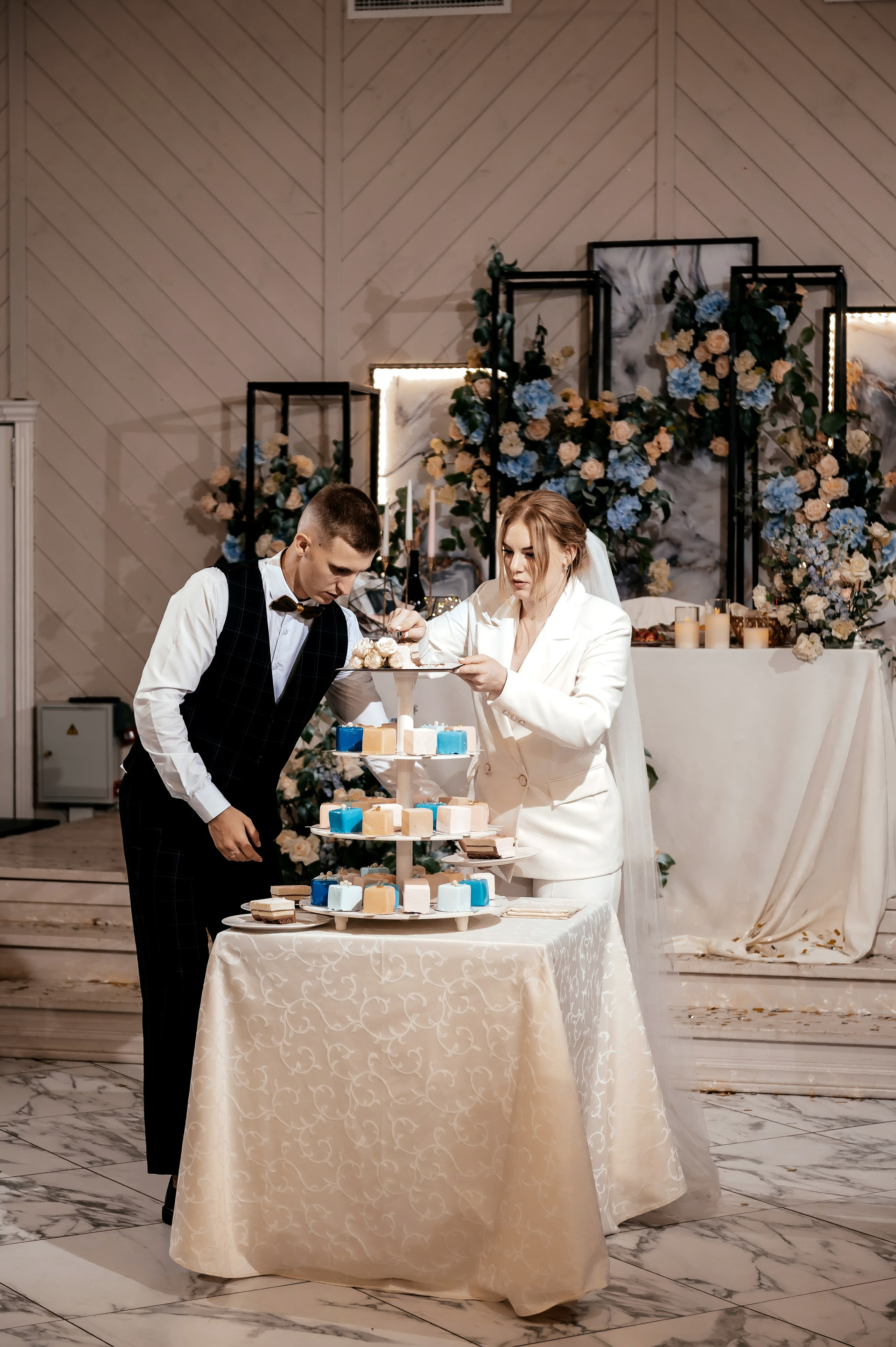 Свадьба в Усадьбе Гребнево, Щелково. Свадебный и семейный фотограф Виктория Носачёва. Щелково, Москва и МО