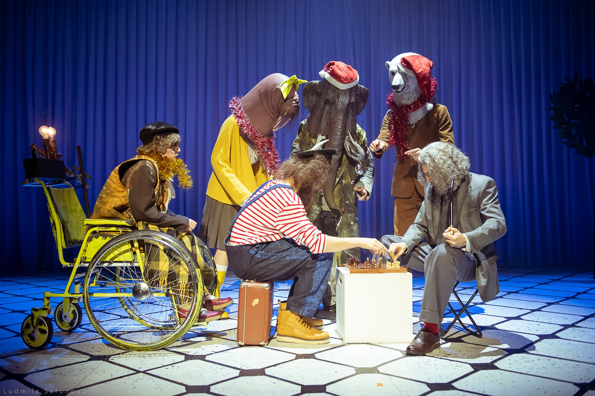 МХТ им. Чехова. Морж, учитель и поэт. Lucytheatre