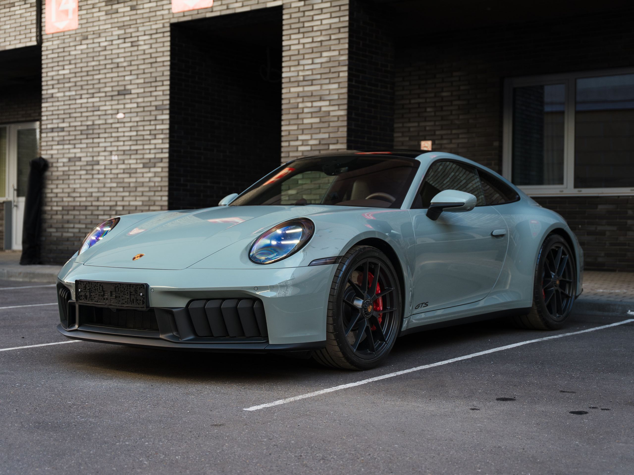 Porsche GTS. Автомобильный фотограф Москва