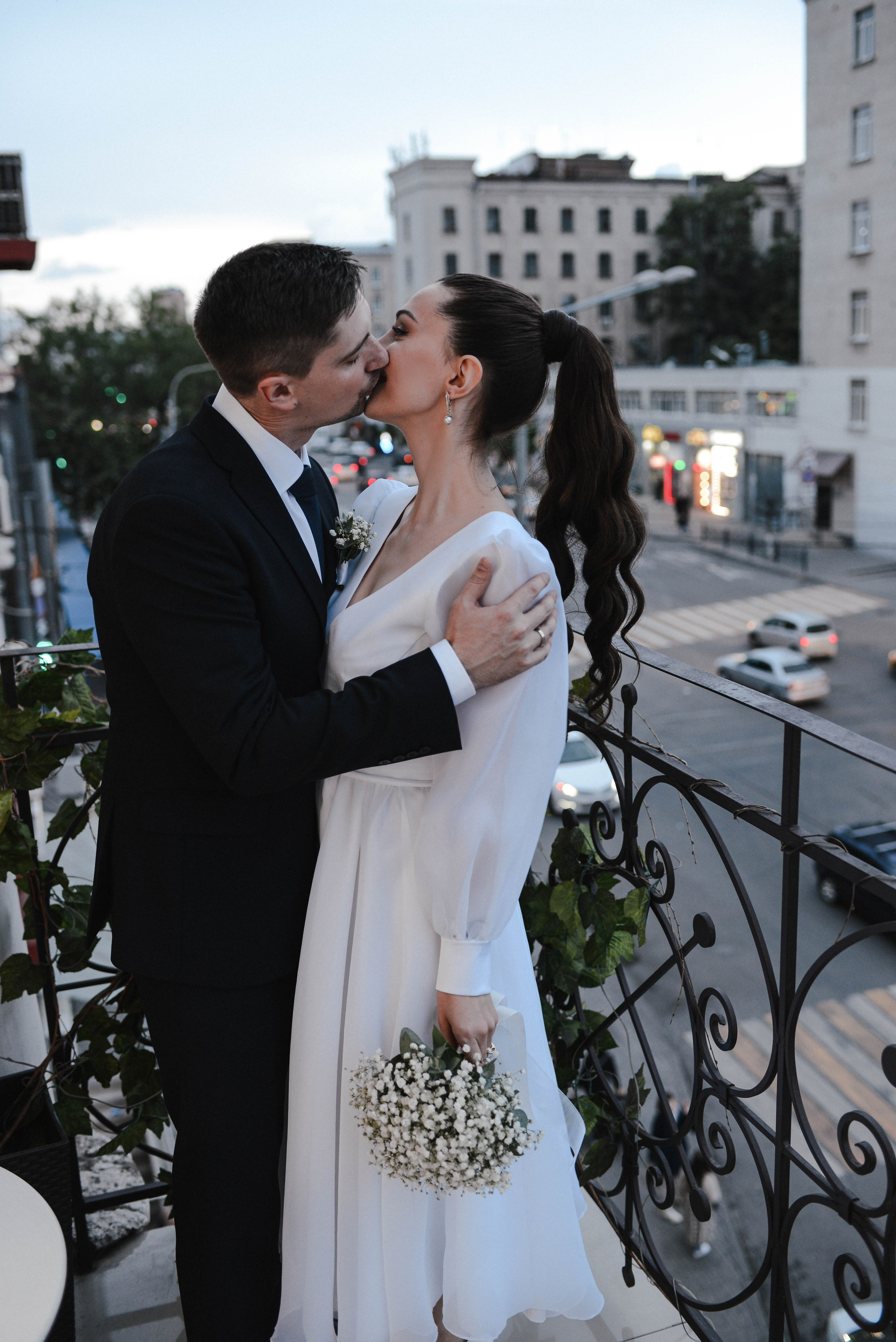 Свадебная в фотостудии. Фотограф Ярута Оксана / Ростов-на-Дону