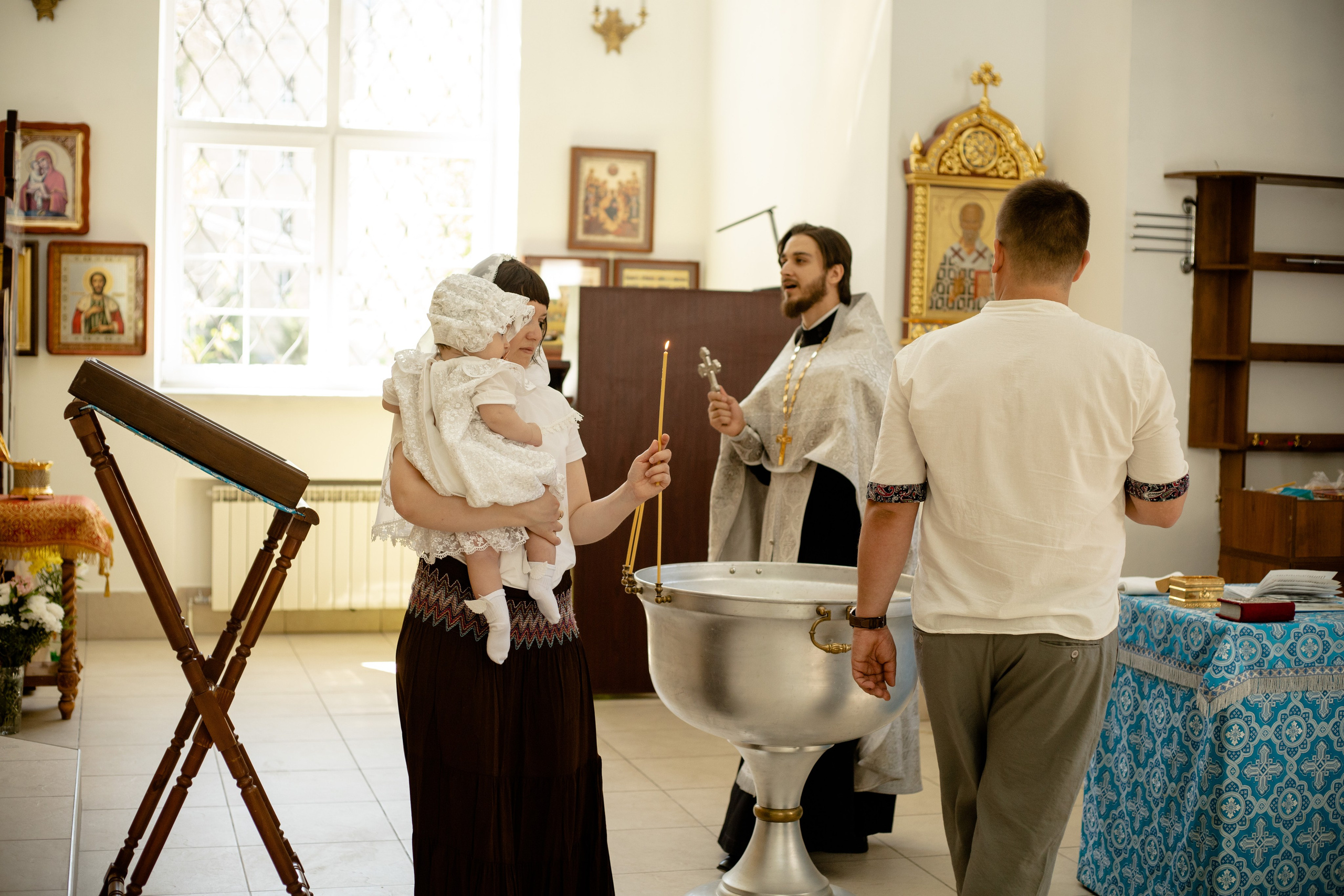 Крещение Аполлинарии 👼. Семейный фотограф в Саратове Элоиза Ляпина