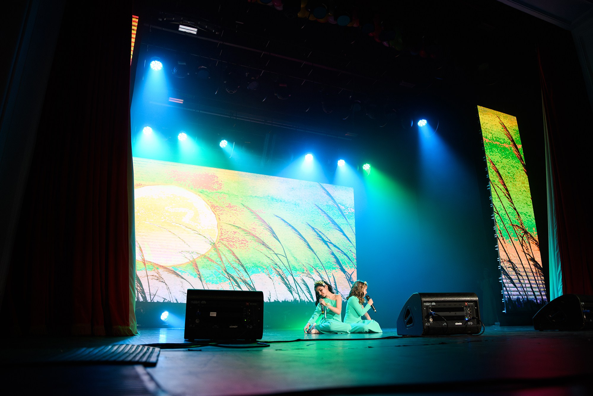 Концерт Вокал Хореографической Студии «Счастливый день». Константин Солодянкин — свадебный и репортажный фотограф в Екатеринбурге и Верхней Пышме