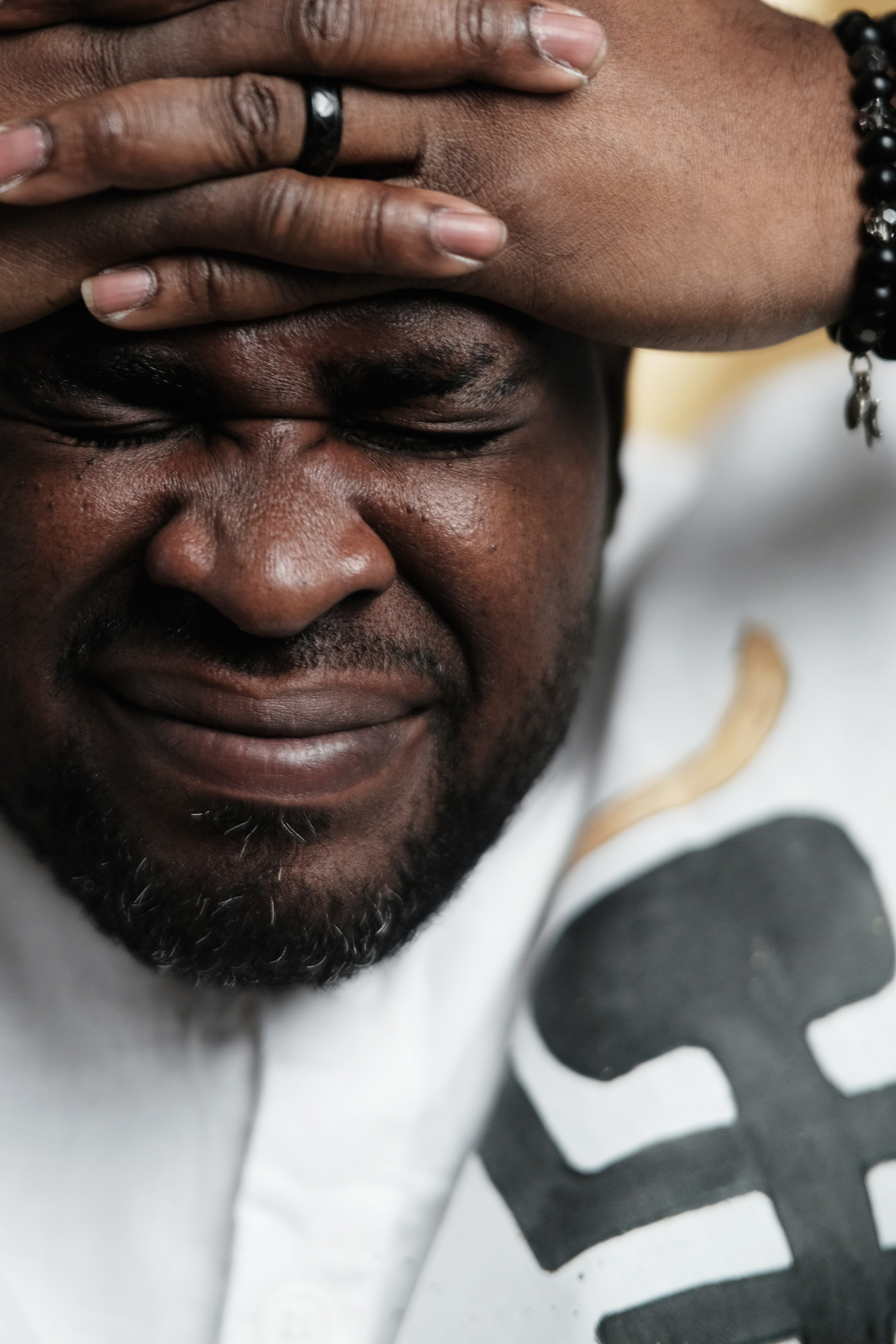 Фотограф Михаил Гуляев. Фотосессия в Новосибирске. Фотосессия в студии Новосибирск. Мужские фотографии.