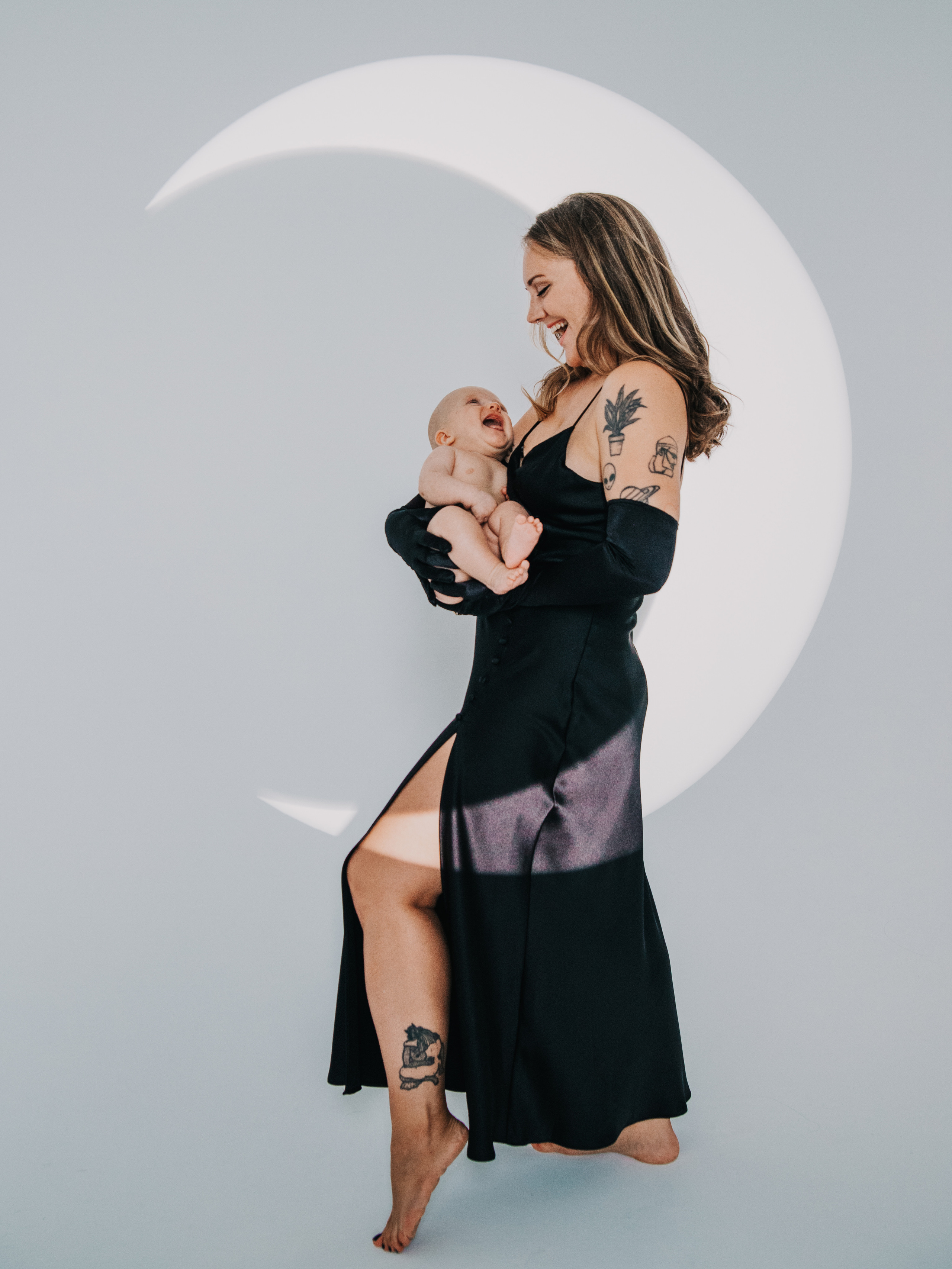 фотосессия в студии с ребенком, индивидуальная фотосессия в Москве, стильная фотосессия с ребенком, фотосессия на циклораме, фотосессия с малышом, портретная фотосессия в студии