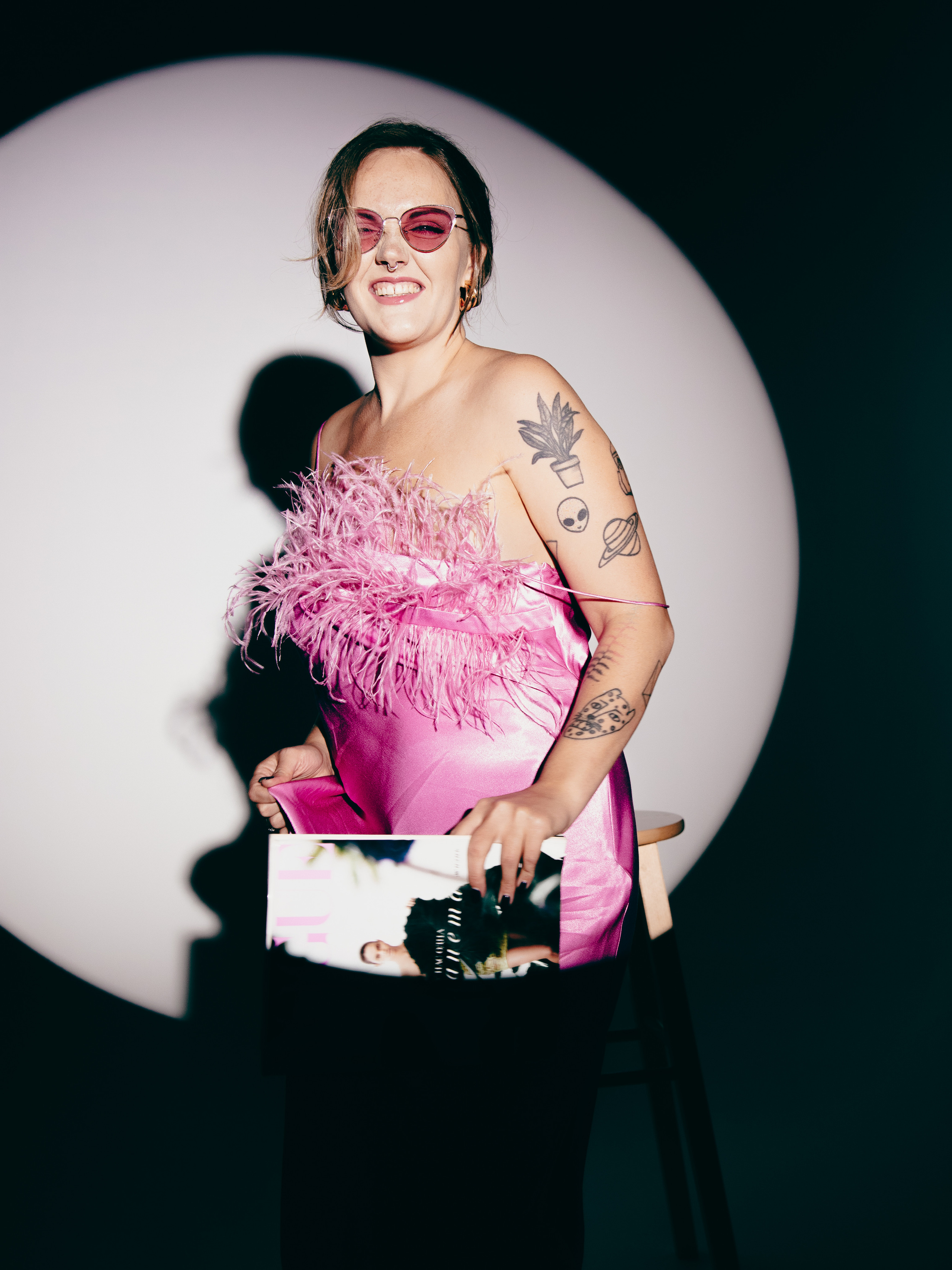 фотосессия в студии с ребенком, индивидуальная фотосессия в Москве, стильная фотосессия с ребенком, фотосессия на циклораме, фотосессия с малышом, портретная фотосессия в студии