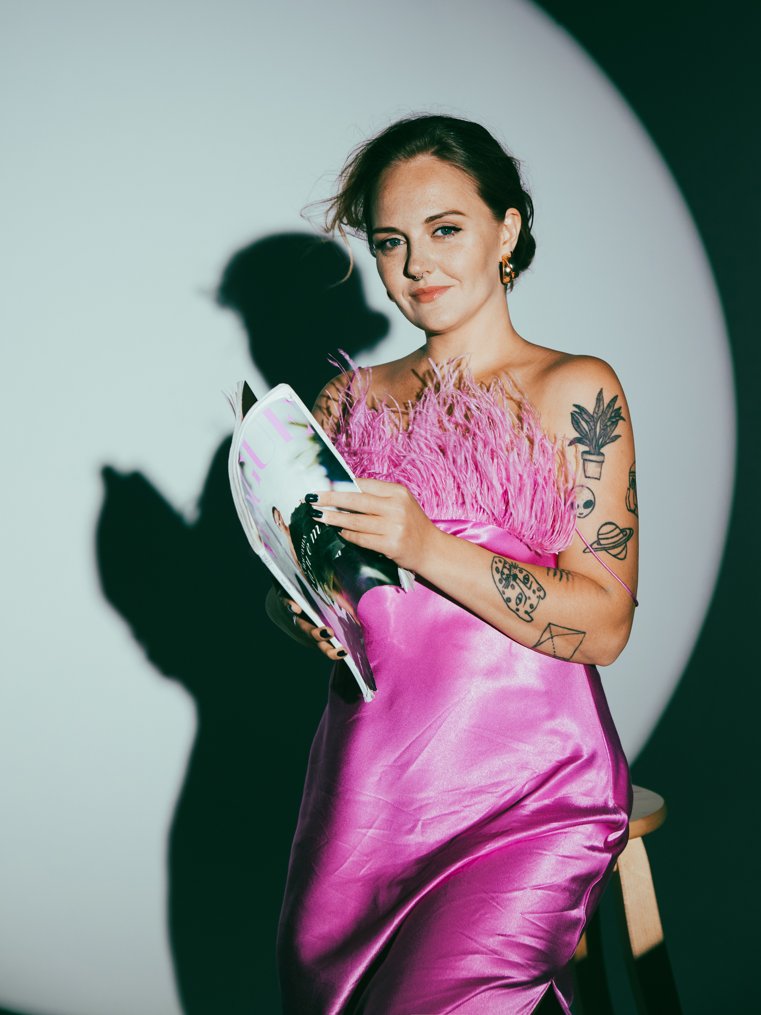 фотосессия в студии с ребенком, индивидуальная фотосессия в Москве, стильная фотосессия с ребенком, фотосессия на циклораме, фотосессия с малышом, портретная фотосессия в студии