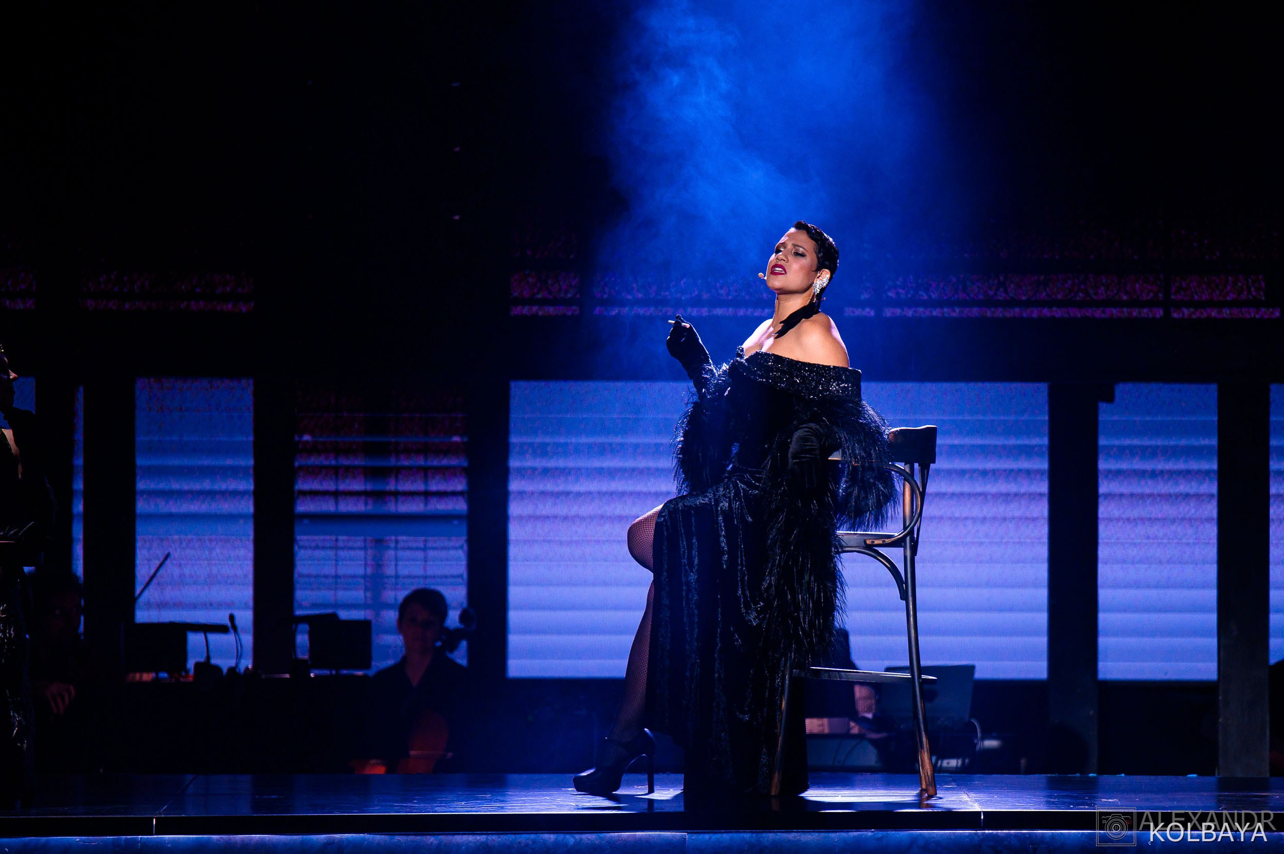 Фоторепортаж с мюзикла Вальс-Бостон 18 сентября 2025 года. Концертный и театральный репортажный фотограф в Москве Александр Колбая