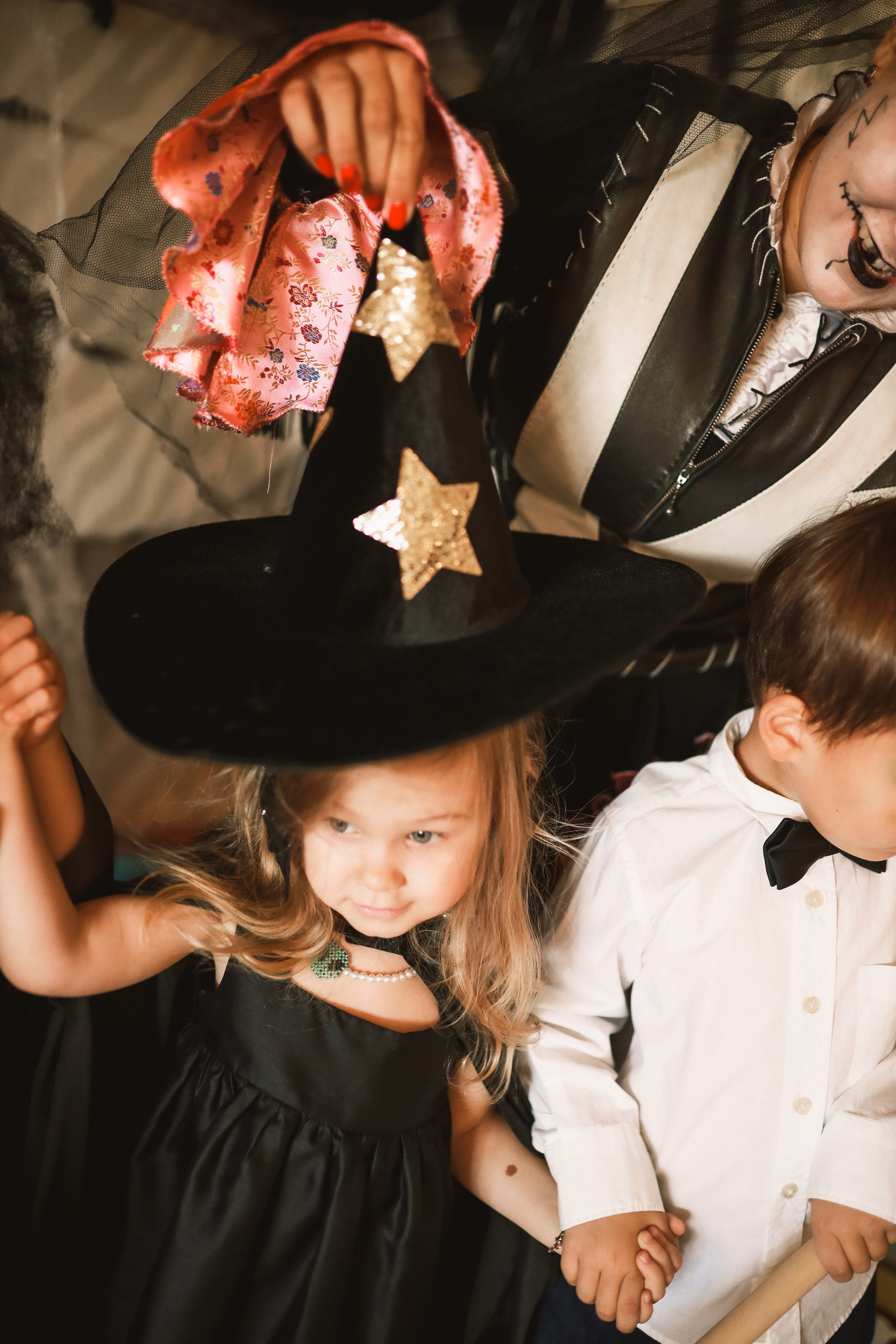 Хэллоуин Елена. Детский и семейный фотограф Москва Виктория Самоховец