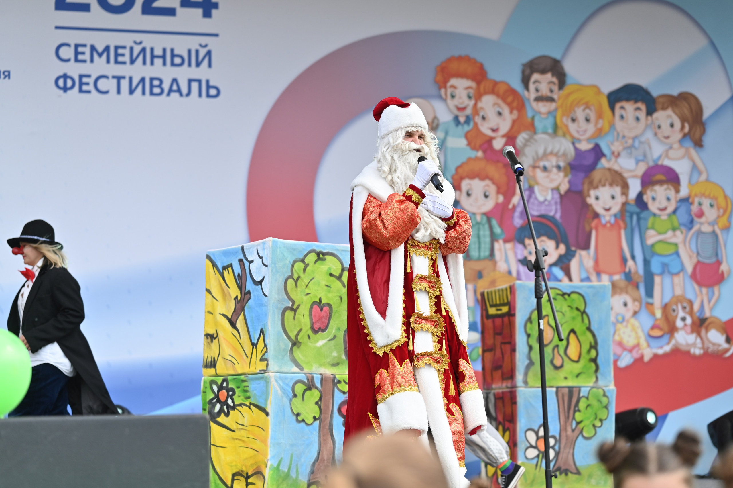 Семейный фестиваль 97 лет ЛО. ZDARONOKIA Репортажный фотограф