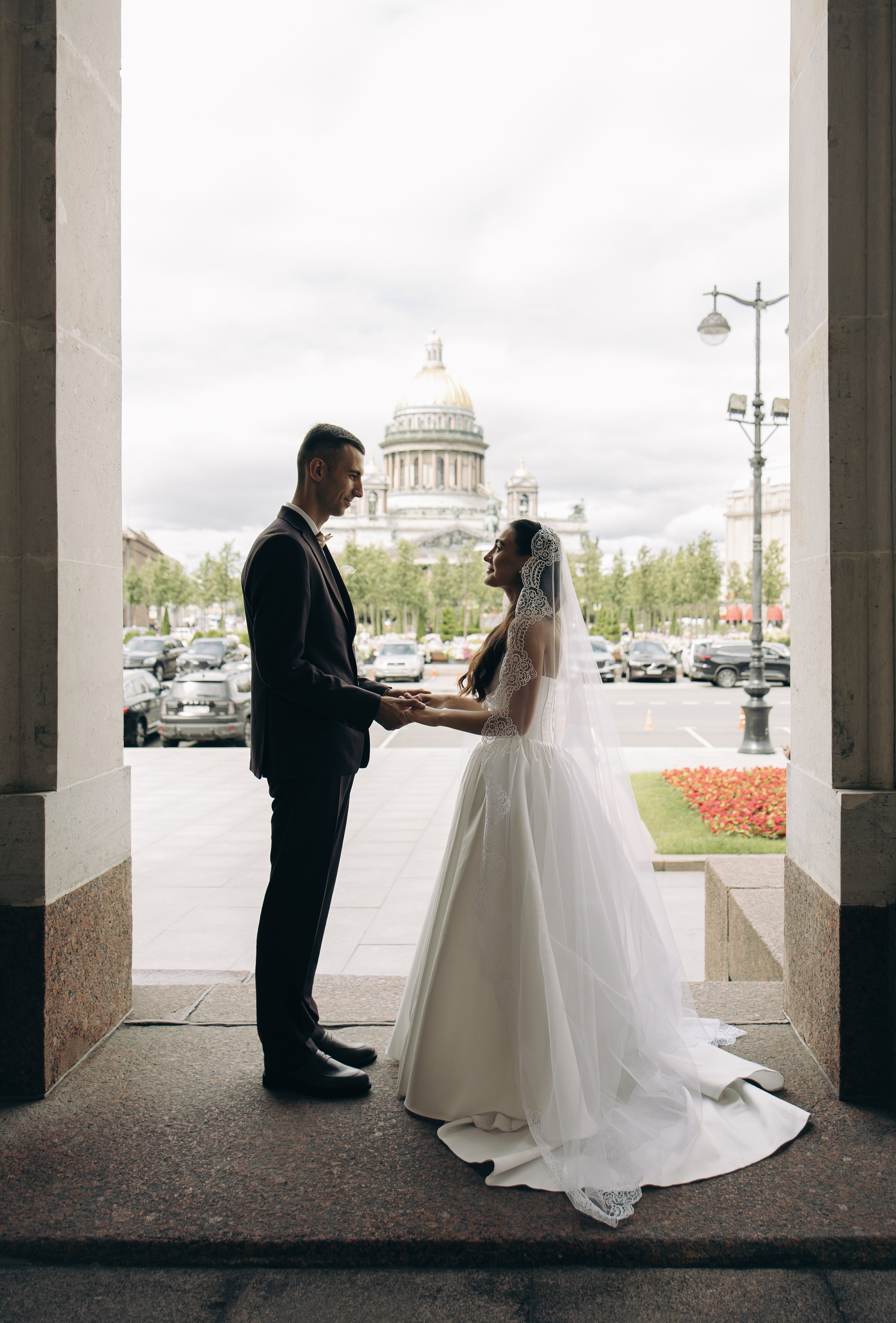 Эля и Денис. Утро невесты, загс, прогулка, банкет. Свадебный фотограф в Санкт-Петербурге Лана Денисова