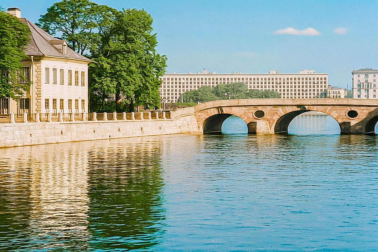 Для вас. Фотография, ретушь, сканирование, восстановление старых фото, интерьерная съёмка, студия. Данилов Александр, Москва