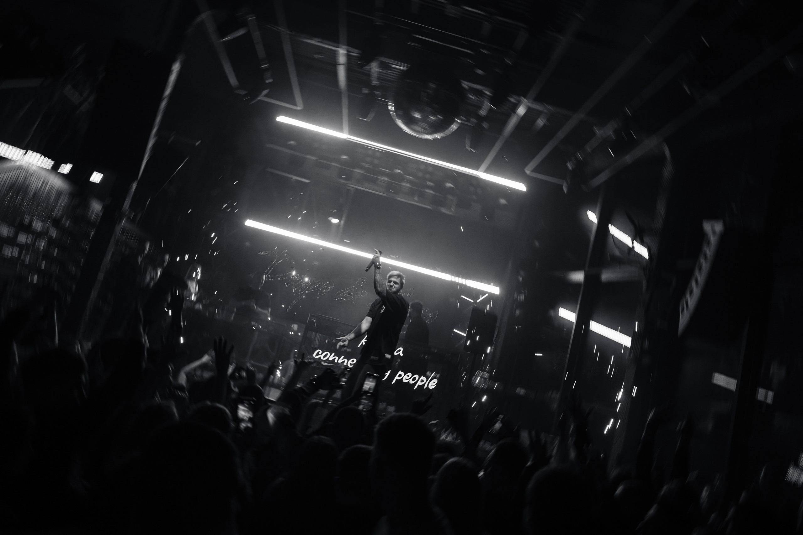 Клубный фотограф и nightlife-репортаж в Москве — Адам Черноуски. Событийный и портретный фотограф в Москве — Адам Черноуски