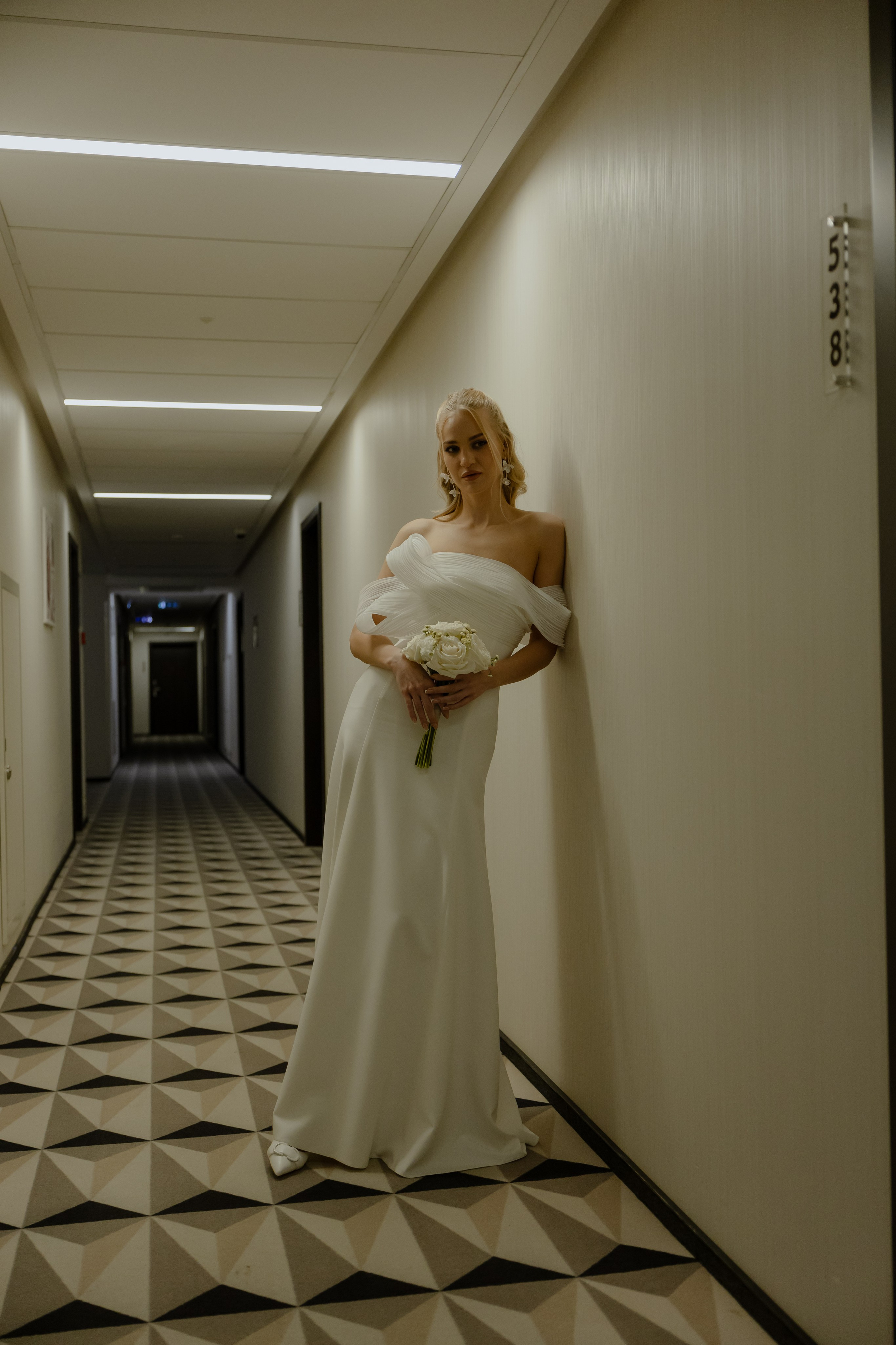Утро невесты в отеле Рамада. Фотограф в Новосибирске Екатерина Васильева