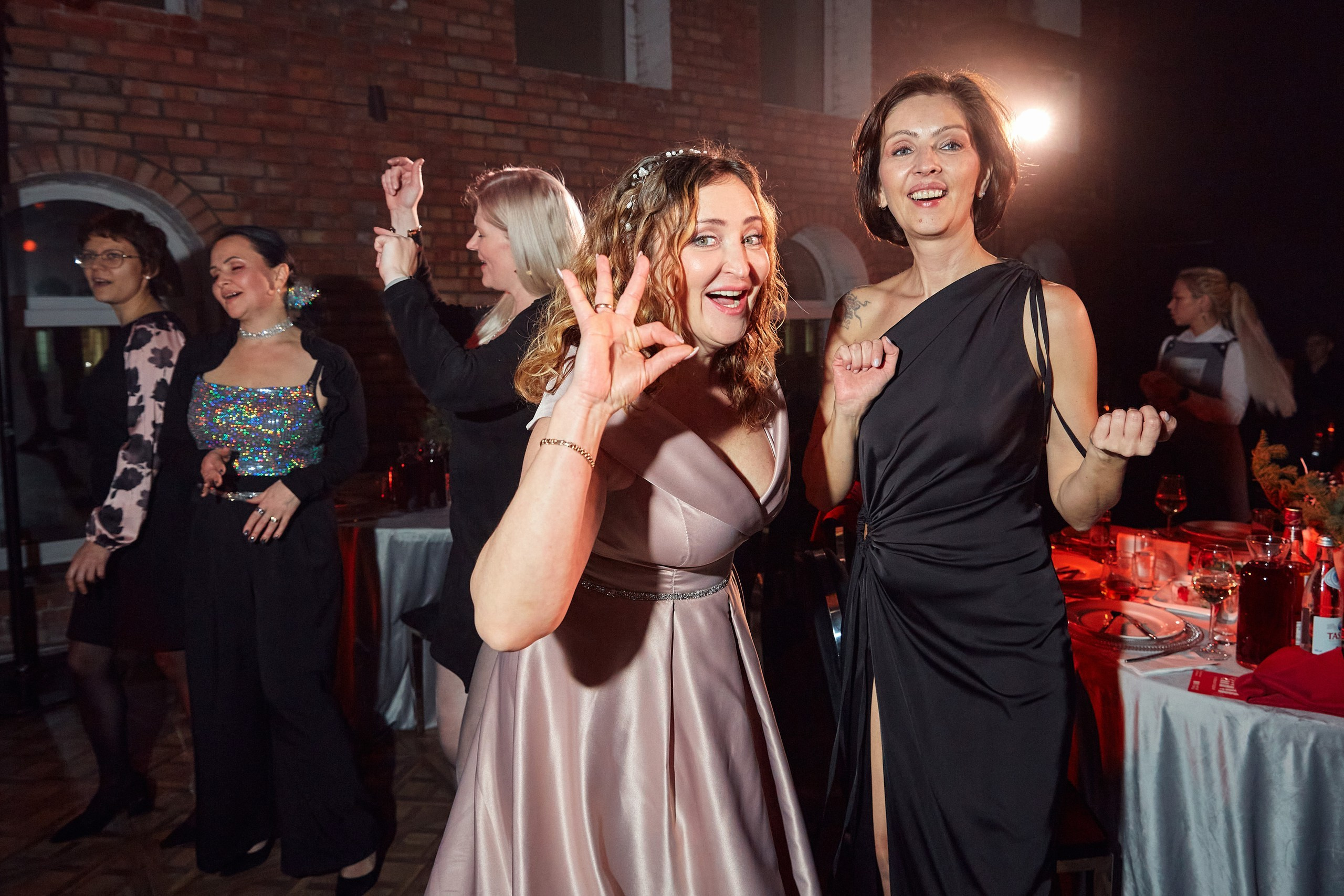 Компания Clarity / Пространство HIDE. Антон Артюшин, портретный фотограф. Москва