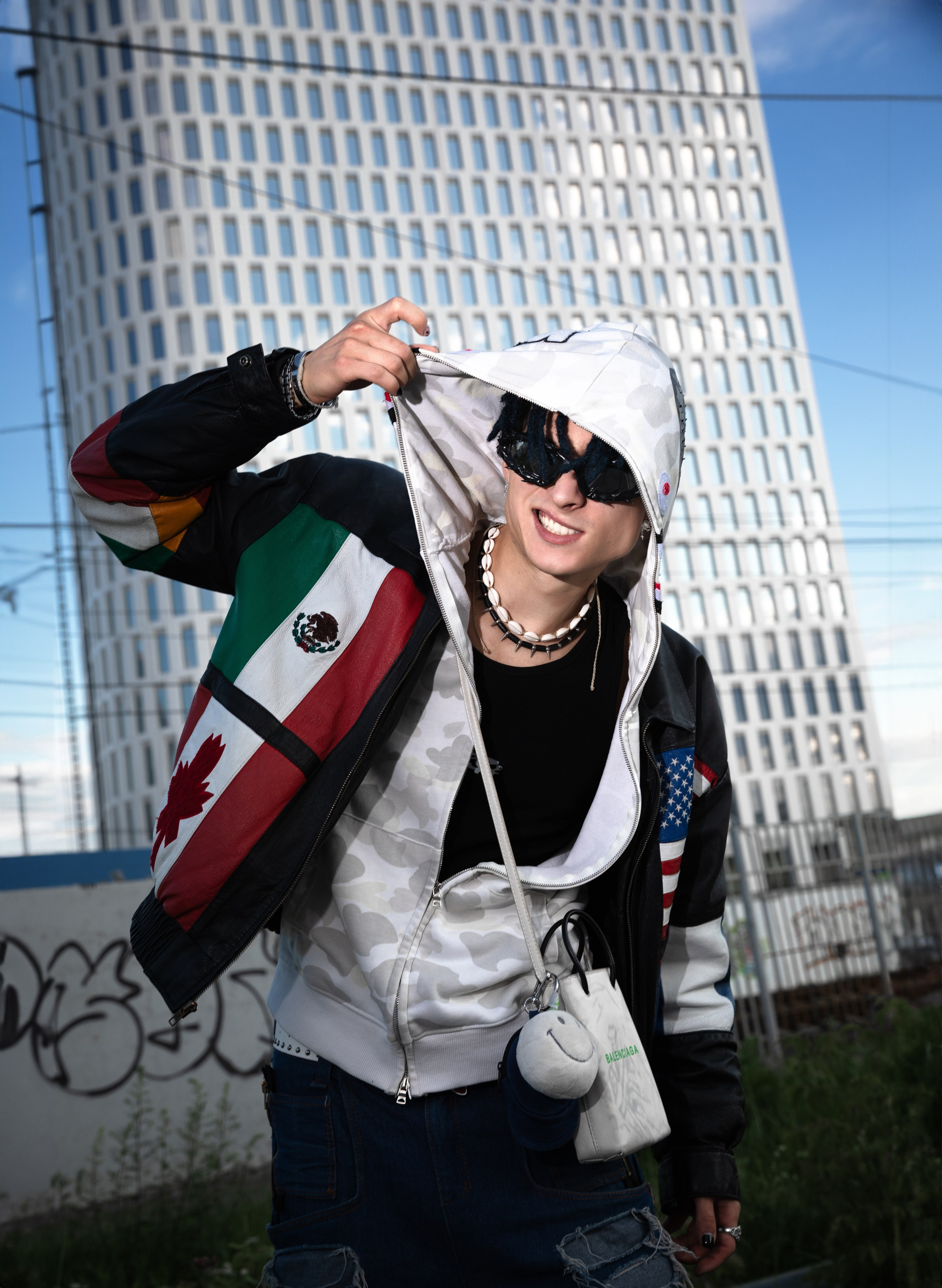 МИФЕСТ. Kayala