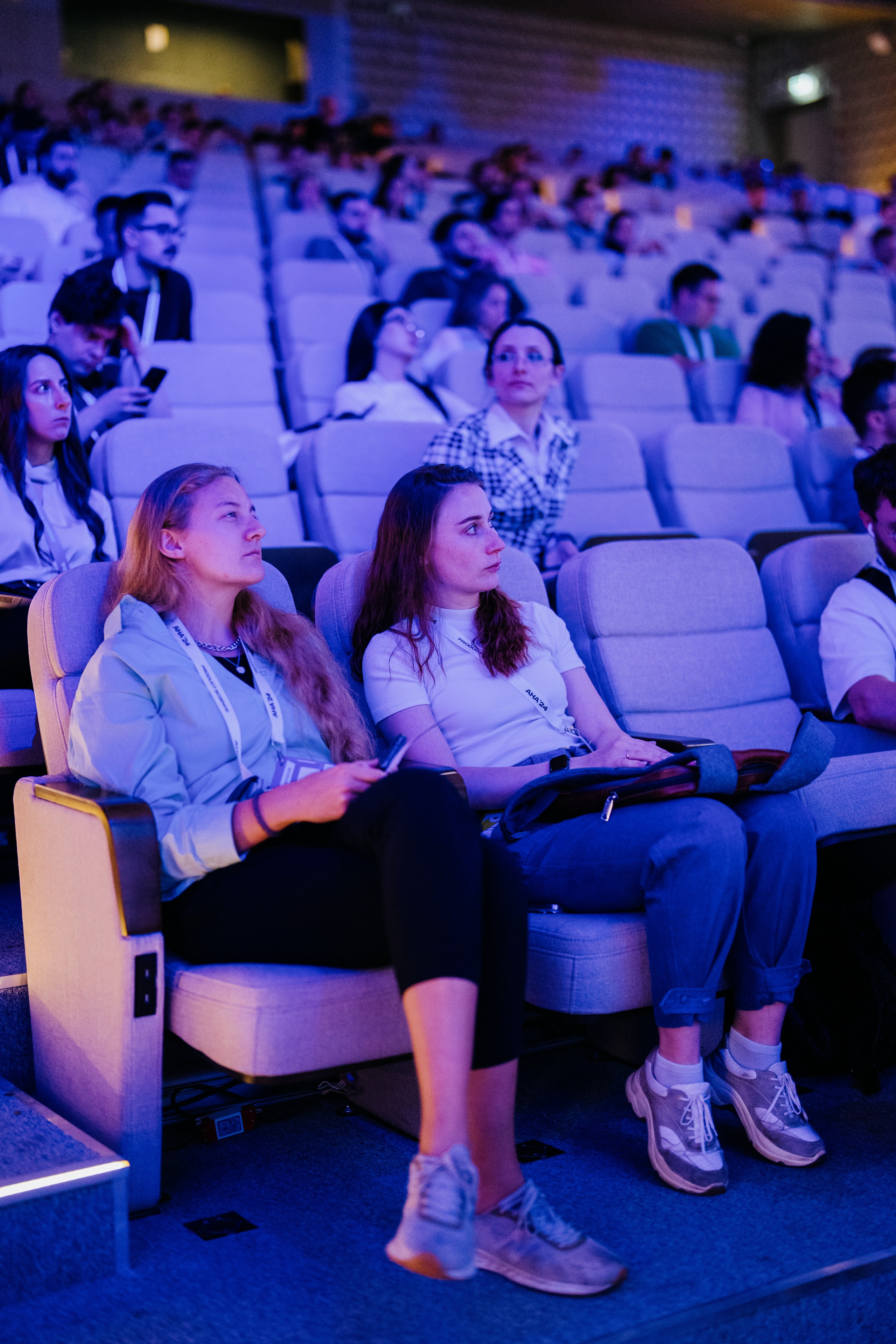 Aha! — 6 июня 2024. Фотобанк Матемаркетинг