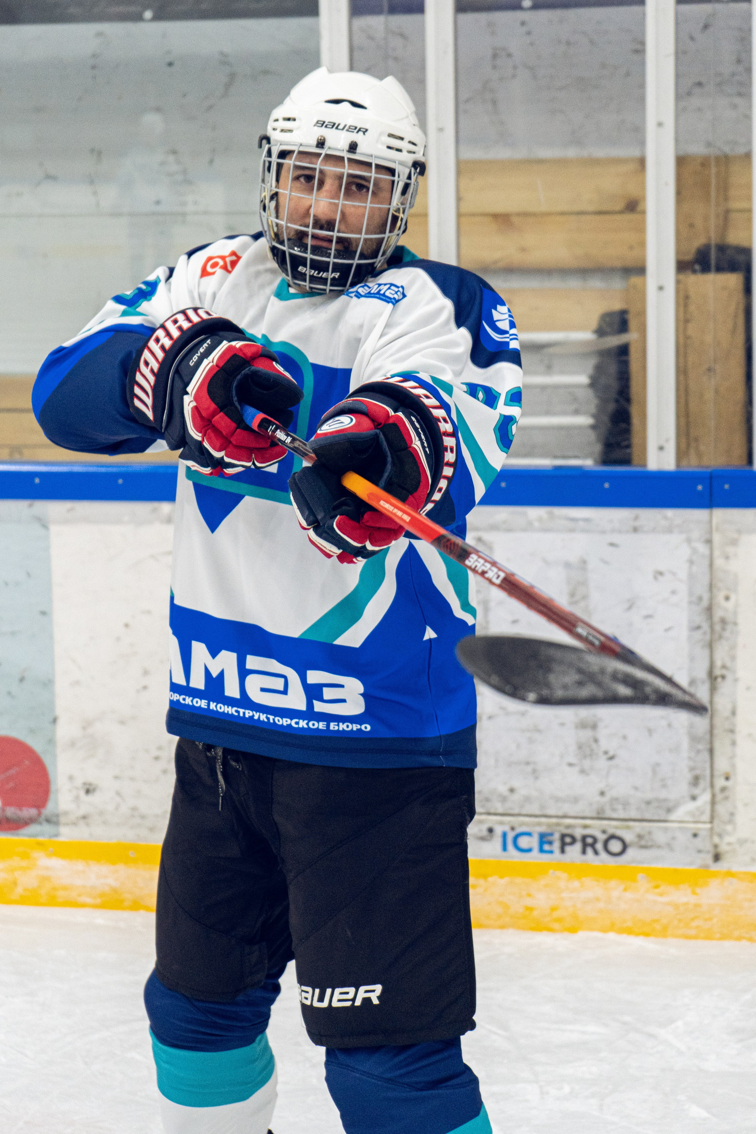 Тренировка по хоккею «ЦМКБ «Алмаз»