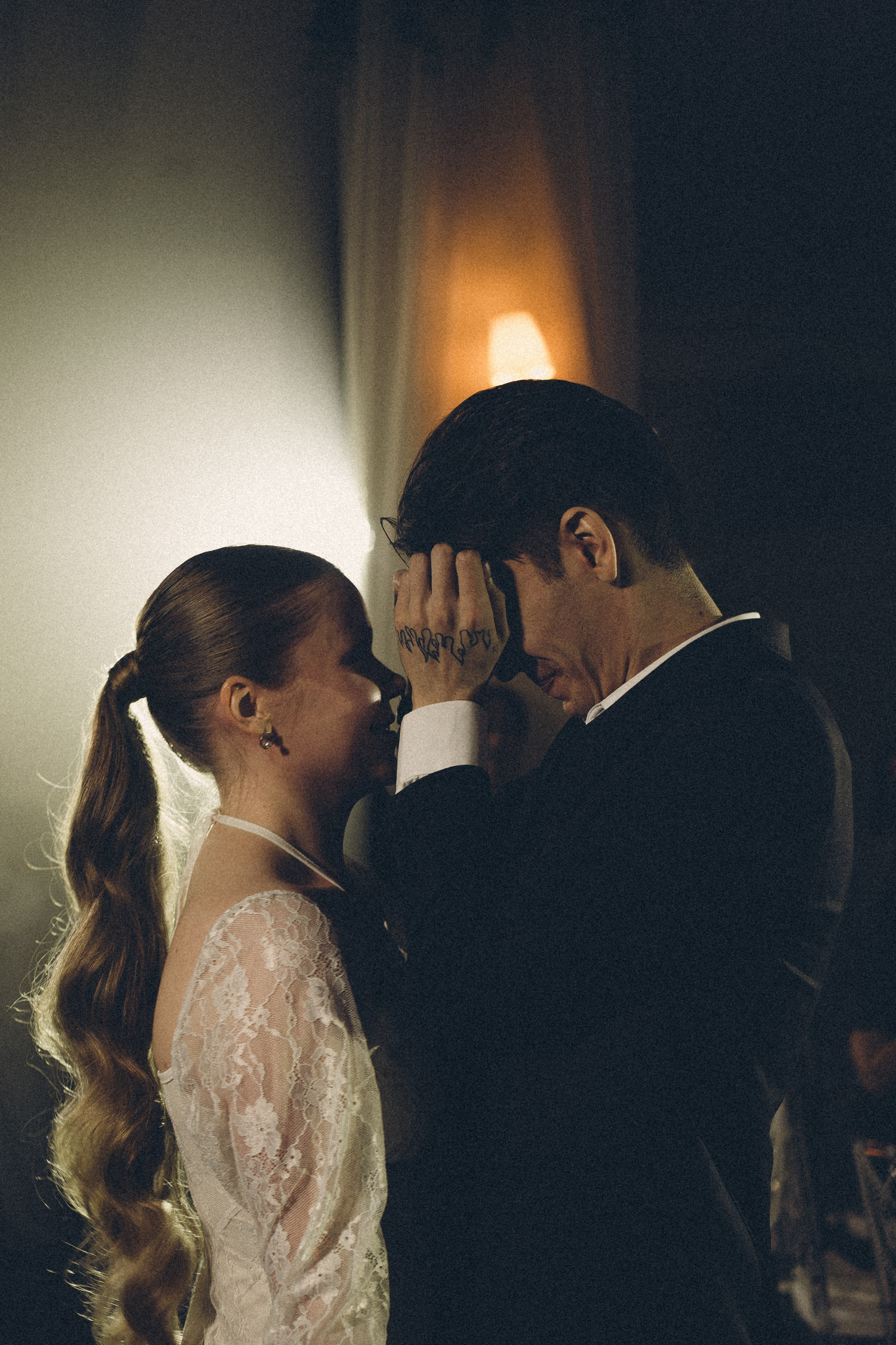 СВАДЕБНАЯ СЬЕМКА В ОТЕЛЕ В СИБИРИ. Профессиональный фотограф, Санкт-Петербург — Виктория Богомолова