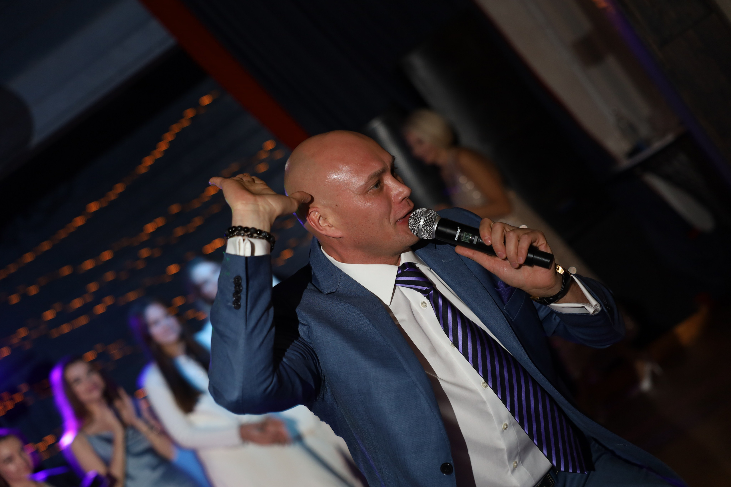 𝒜𝓇𝓉𝑒𝓂 & 𝐿𝓎𝓊𝓈𝓎𝒶 (𝓇𝑒𝓈𝓉𝒶𝓊𝓇𝒶𝓃𝓉). 𝑀𝑜𝓈𝒸𝑜𝓌. Свадебный фотограф в Санкт-Петербурге