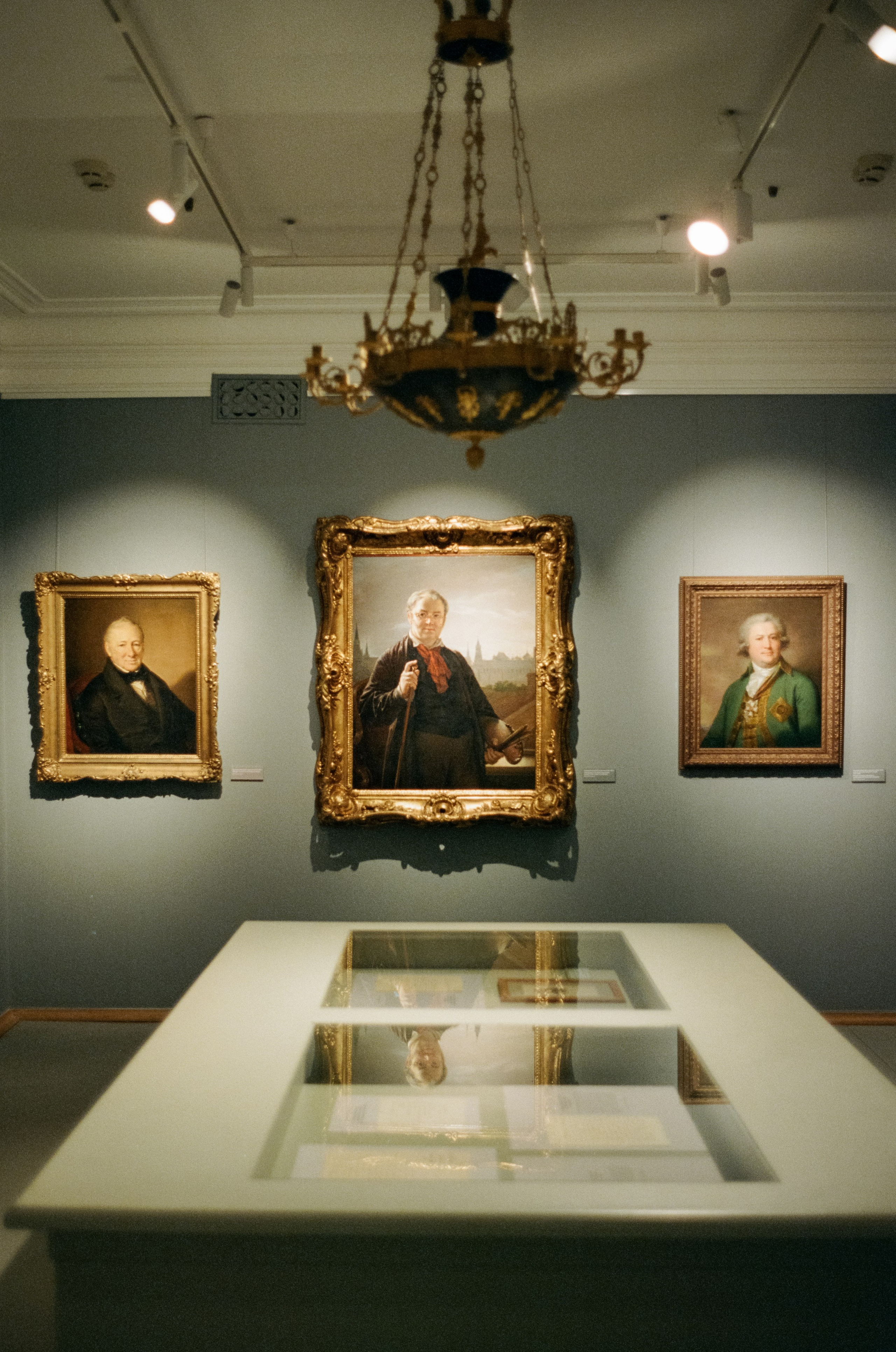 Музей Тропинина / Перспектива 500T (Kodak Vison 3 500T) / Contax G1