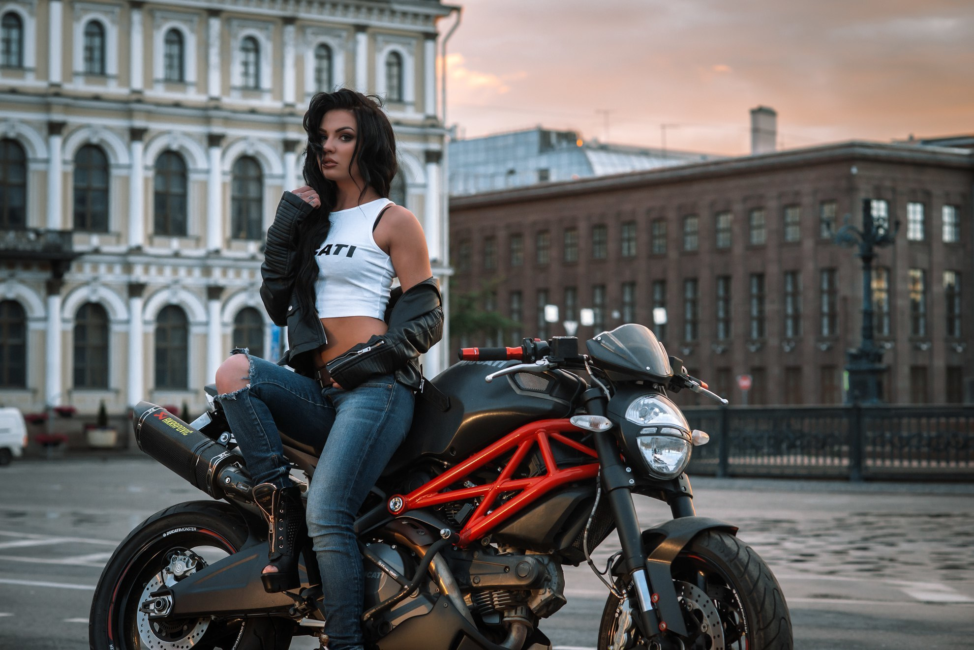 Moto. Имиджевый фотограф Илья Балух — заяви о себе красиво