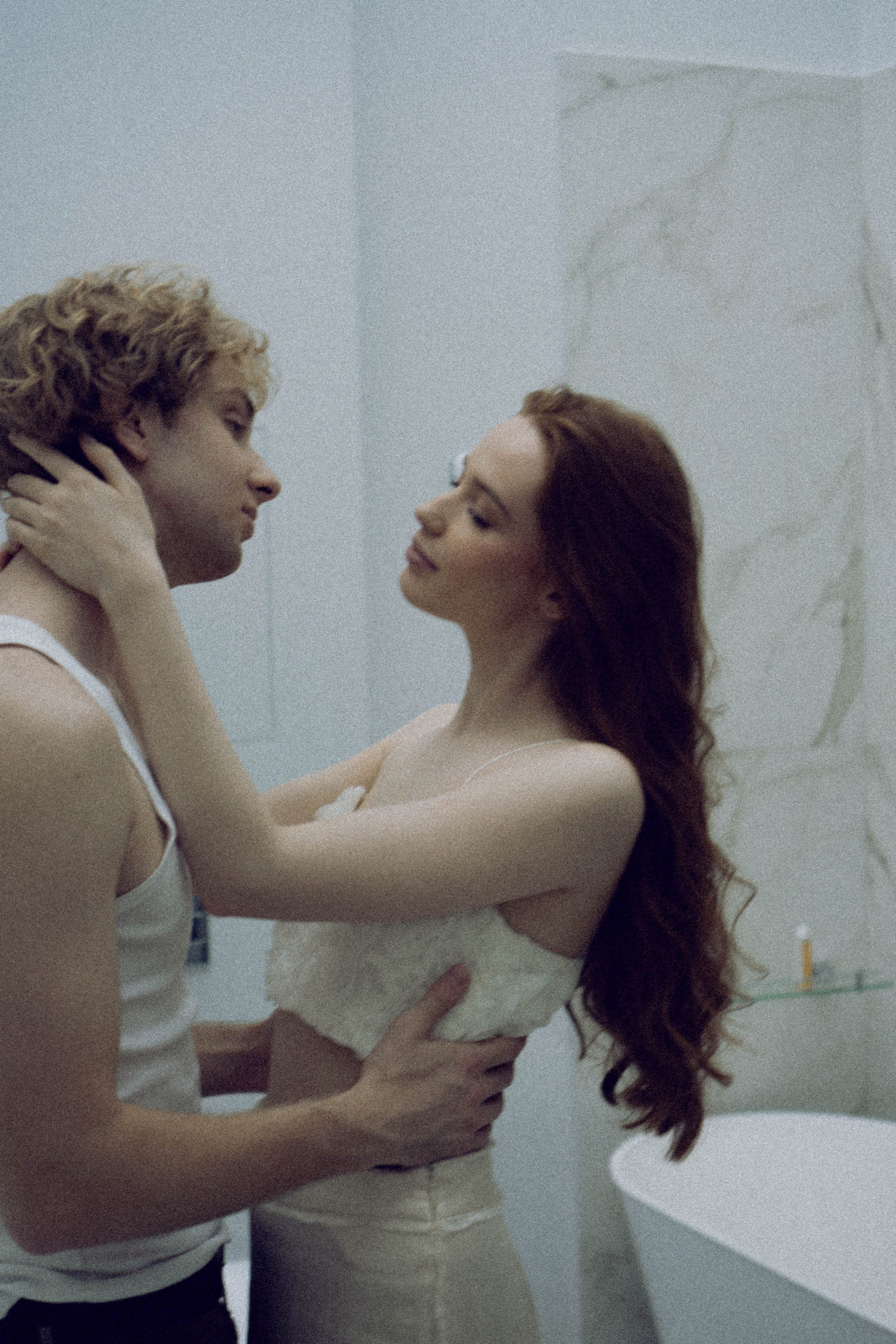 СВАДЕБНАЯ СЬЕМКА В ОТЕЛЕ. СБОРЫ ЖЕНИХА И НЕВЕСТЫ И ТАКЖЕ ТОР И ПОДГОТОВКА К ПРОГУЛКЕ. Профессиональный фотограф, Санкт-Петербург — Виктория Богомолова