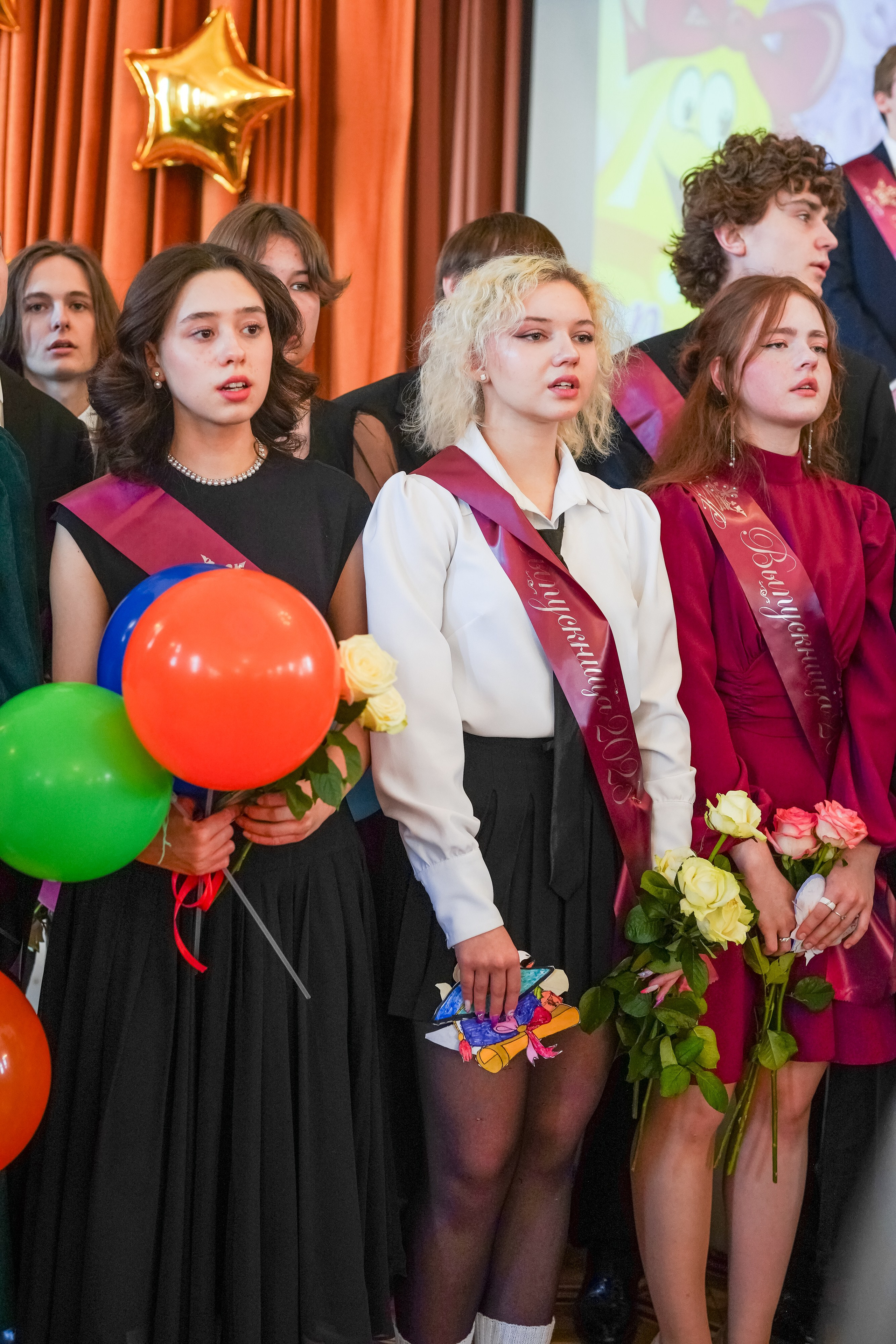 Выпускной 11 класс. Школьные альбомы и альбомы для детского сада. Юлия Осипова. Москва