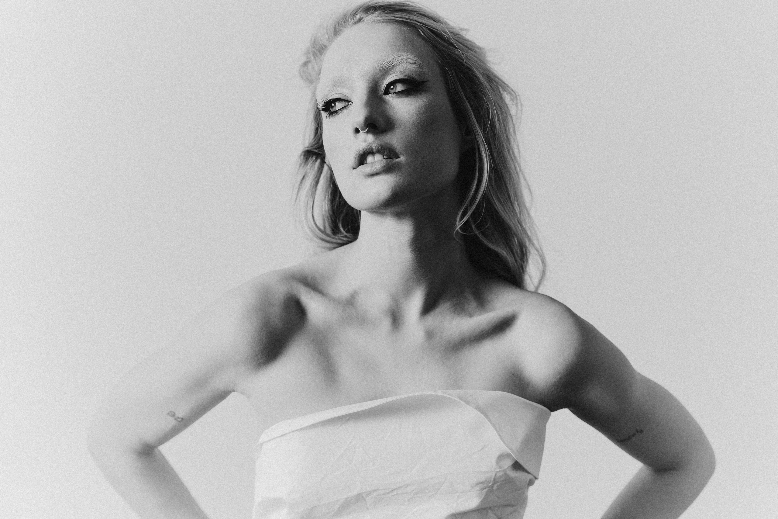 ZO: YOUR INNER PRINCESS. TUTSARKIS — Art Director | Stylist | Photographer