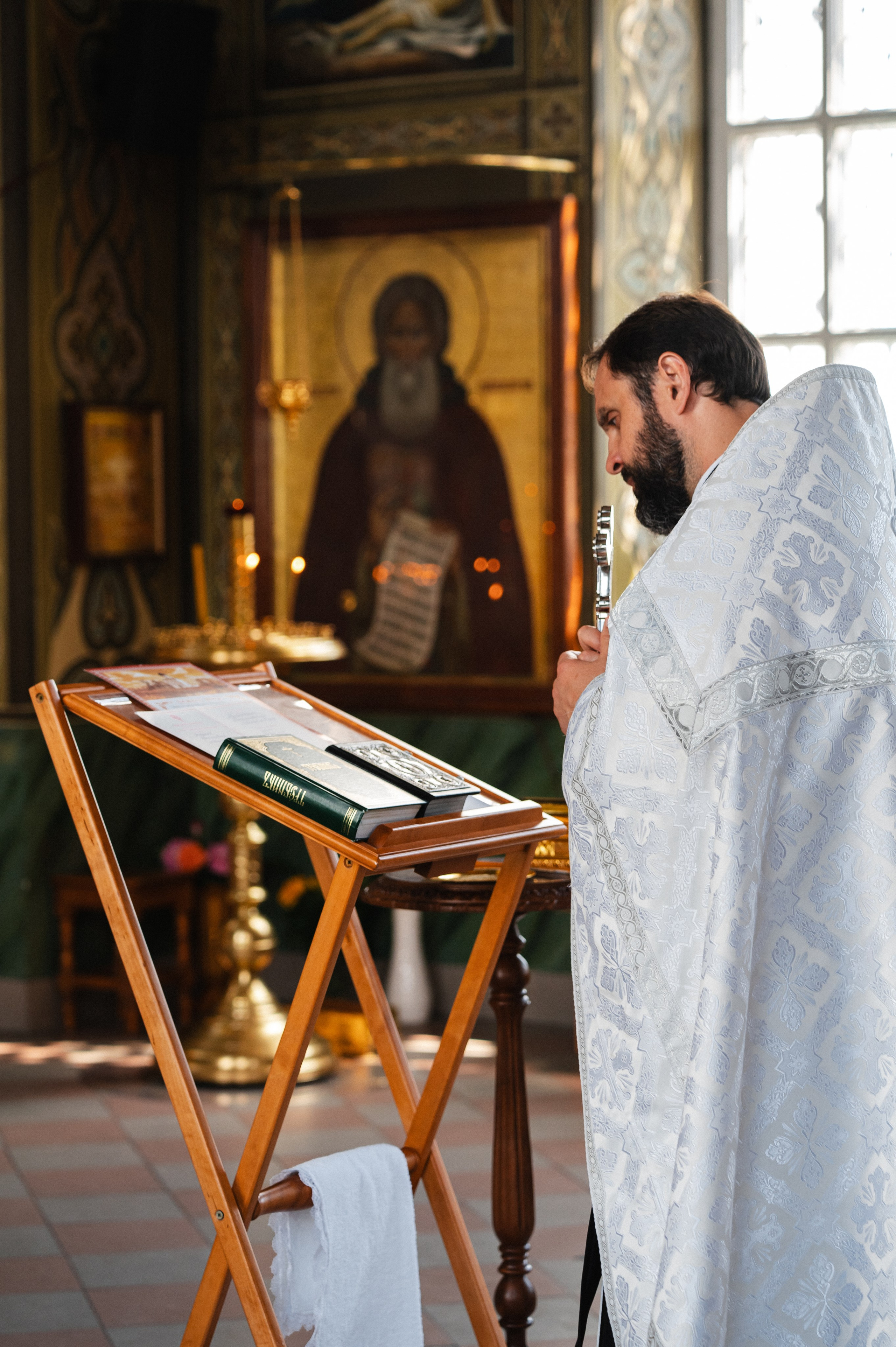 Таинство Крещения Дарьи (Храм Преполовения Пятидесятницы). Фотограф Ярута Оксана / Ростов-на-Дону