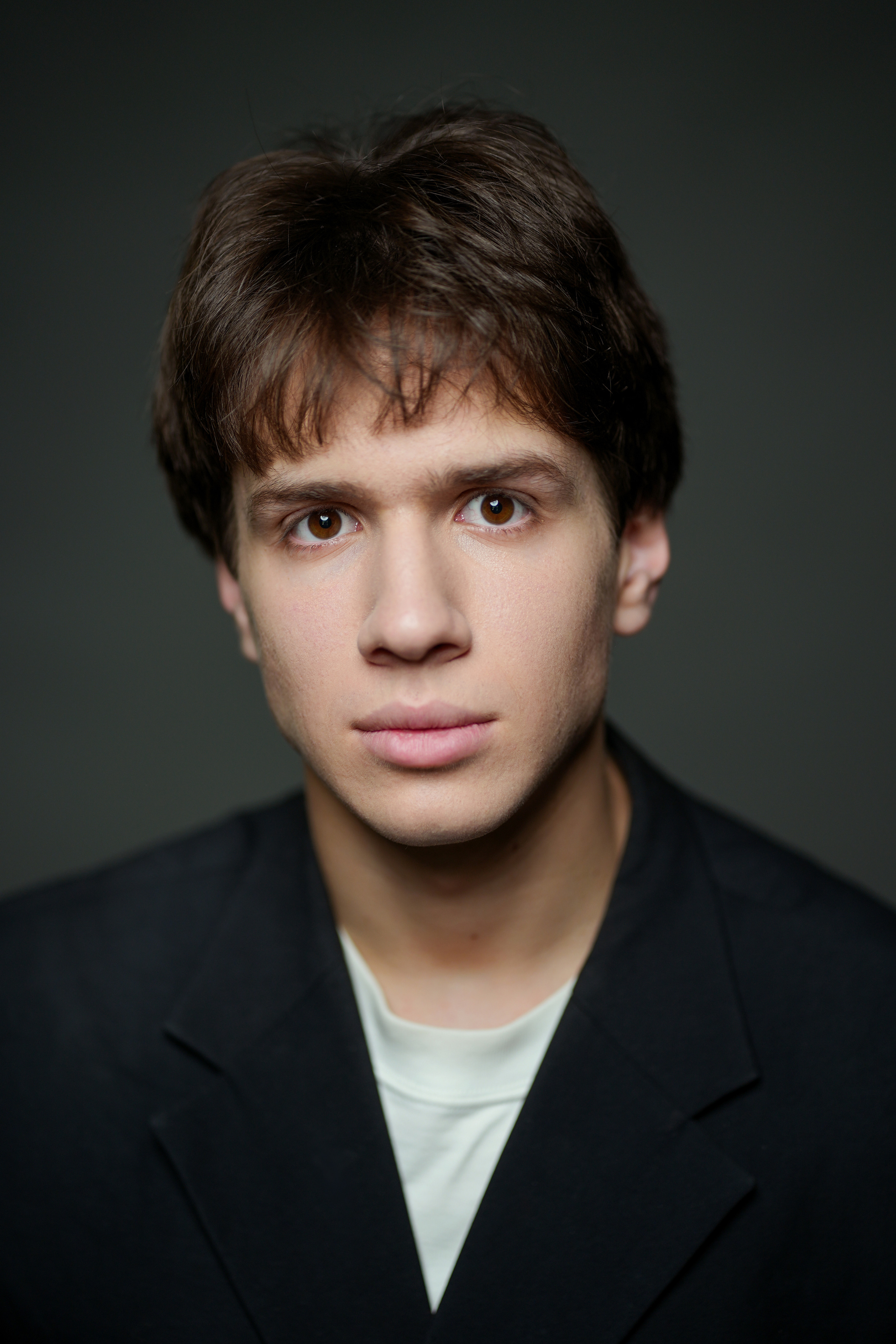 Актерское портфолио. Портретная съемка в Москве, студийный фотограф Игорь Фомин