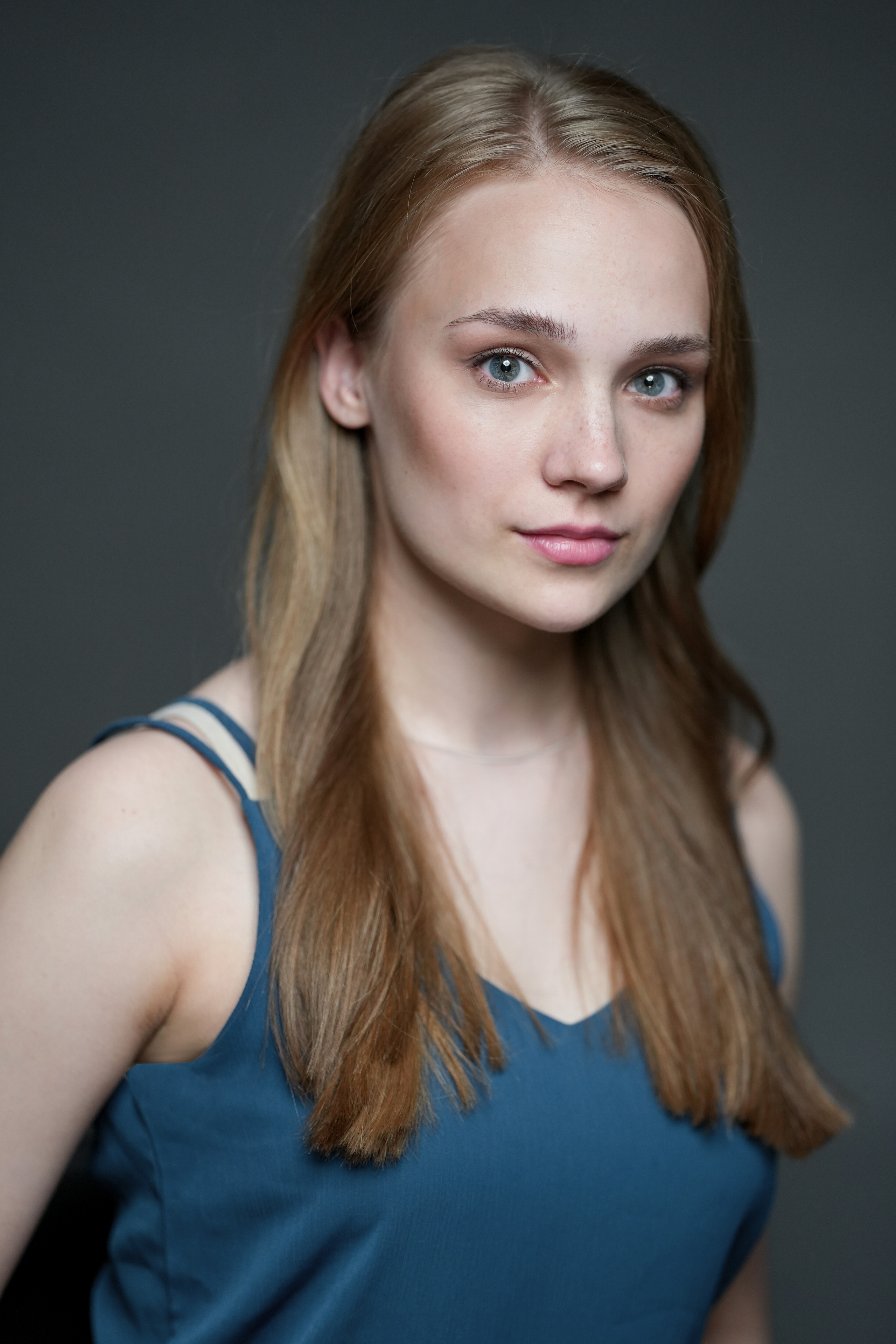 Актерская визитка. Портретная съемка в Москве, студийный фотограф Игорь Фомин