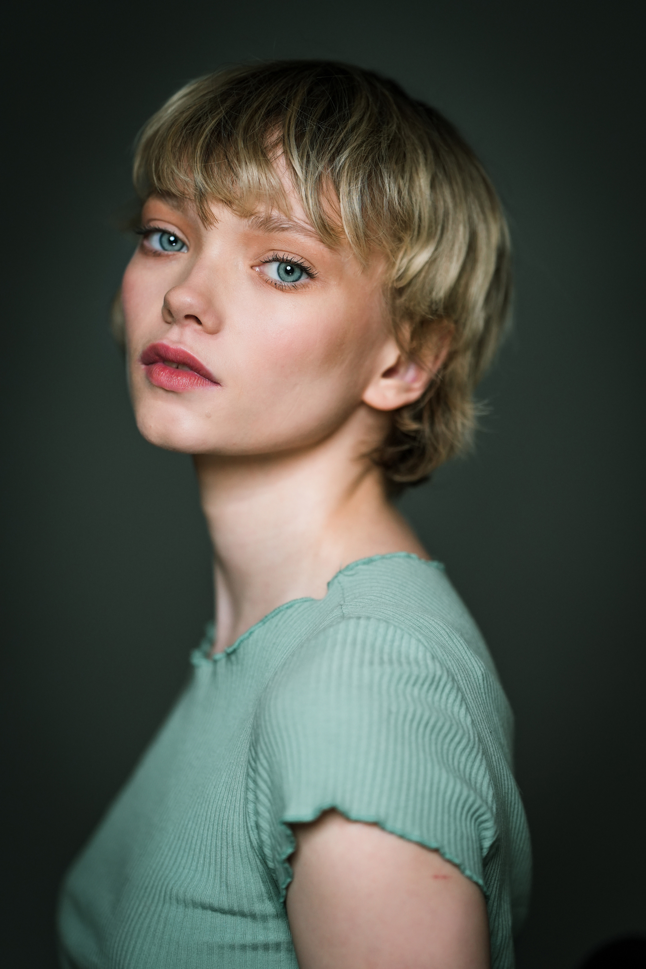 Актерское портфолио. Портретная съемка в Москве, студийный фотограф Игорь Фомин