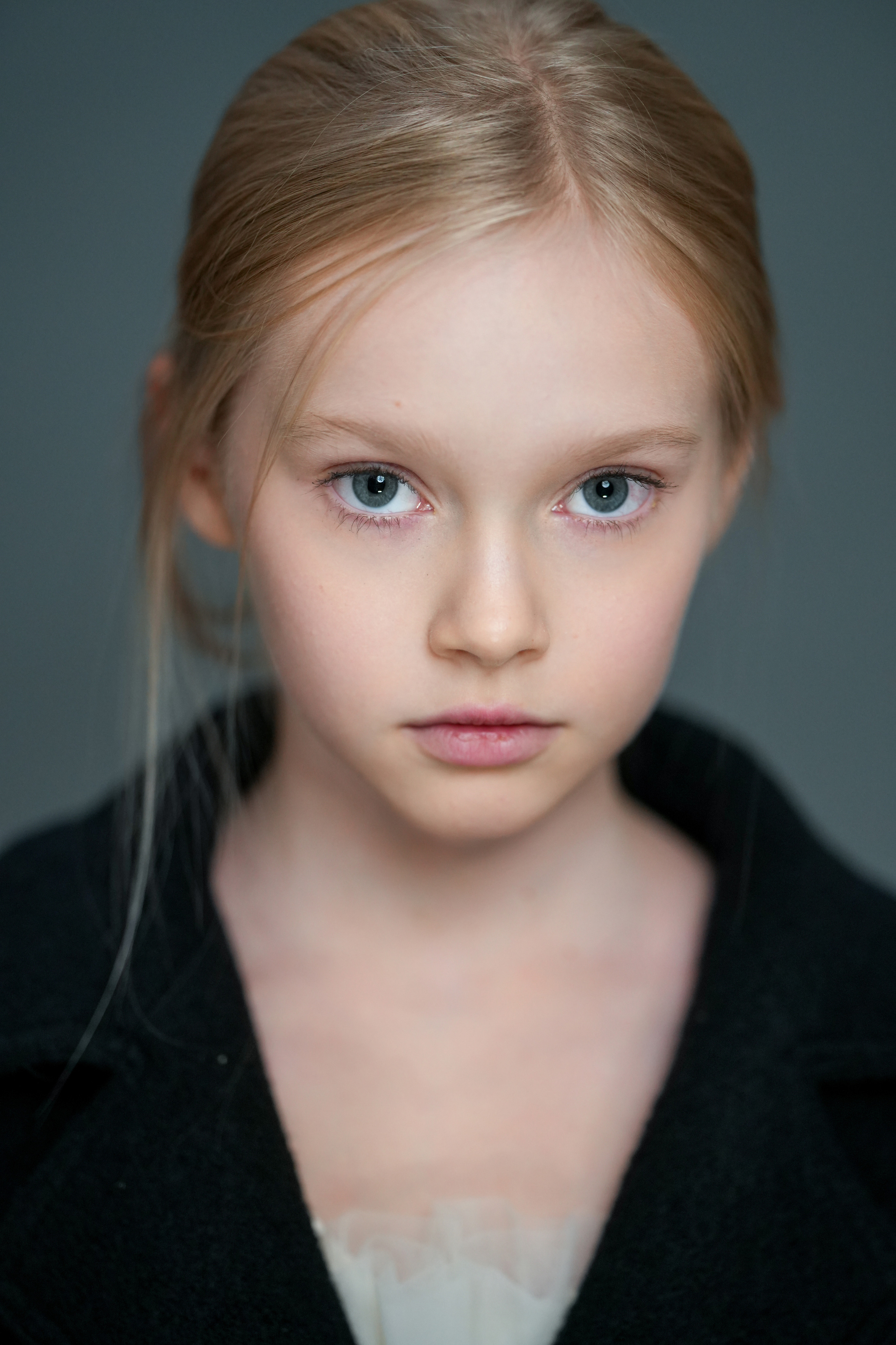 Актерская визитка. Портретная съемка в Москве, студийный фотограф Игорь Фомин