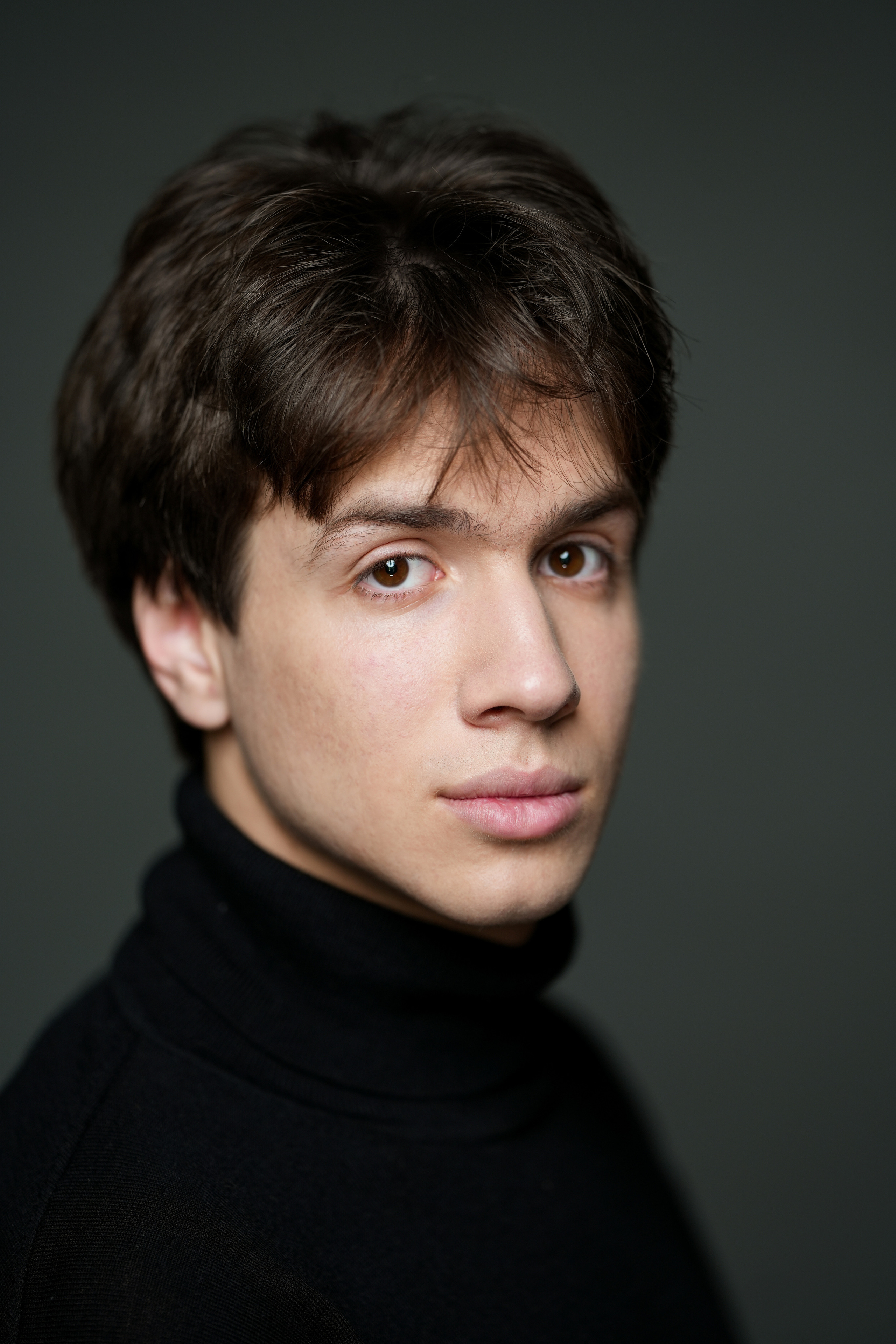 Актерское портфолио. Портретная съемка в Москве, студийный фотограф Игорь Фомин